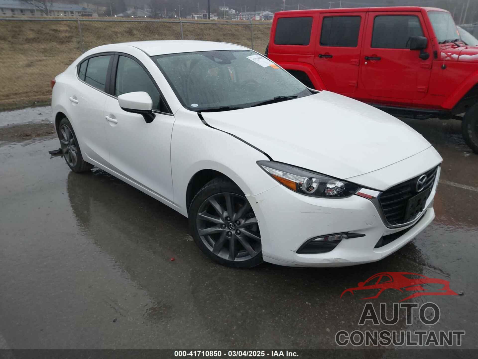 MAZDA MAZDA3 2018 - 3MZBN1V3XJM256788