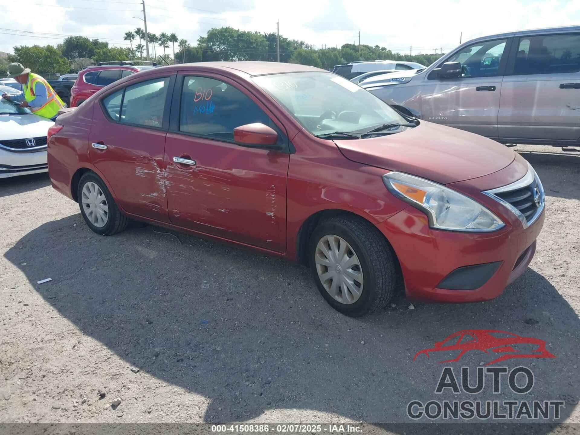 NISSAN VERSA 2019 - 3N1CN7AP0KL867880