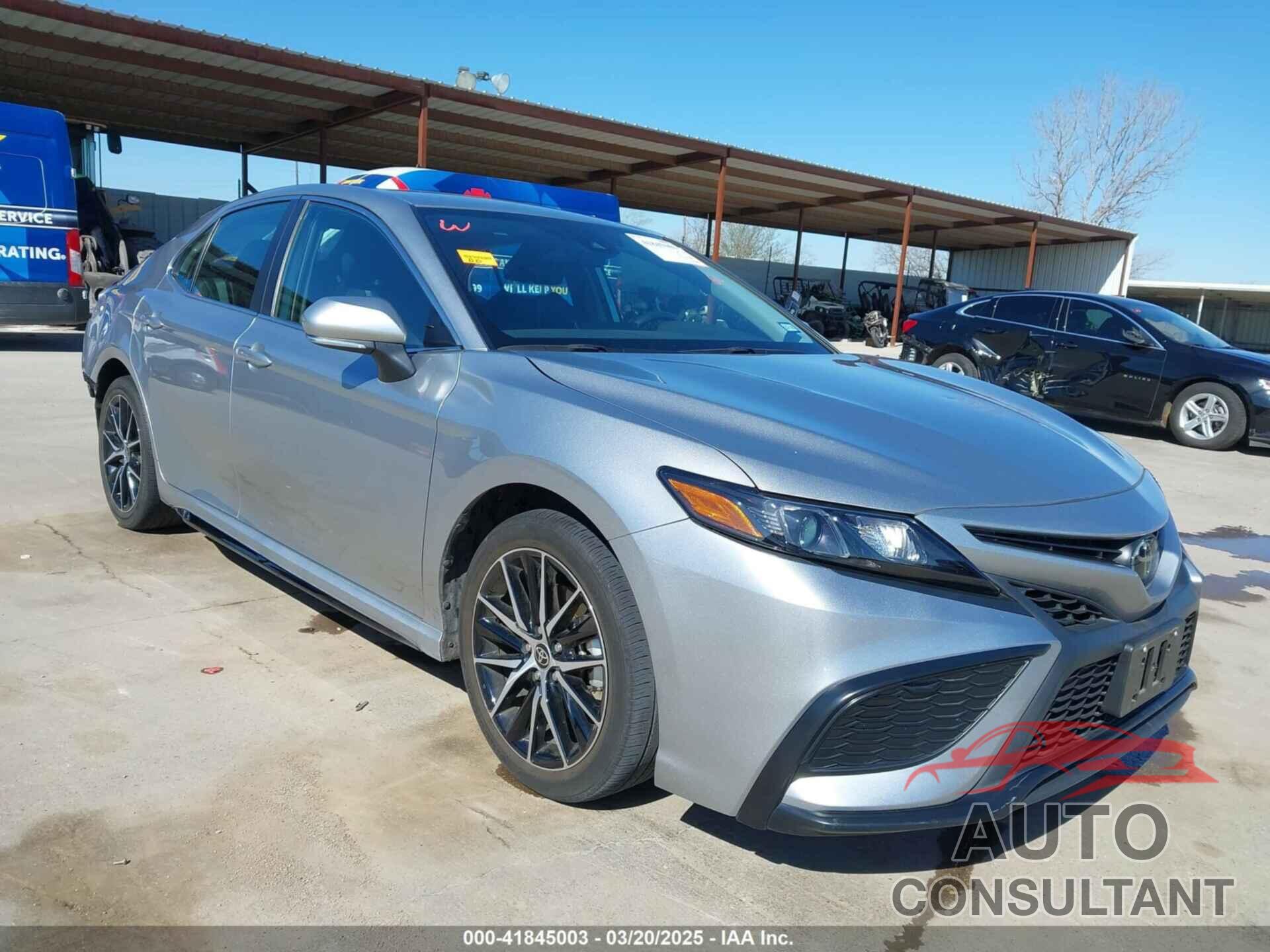 TOYOTA CAMRY 2023 - 4T1G11AK5PU785700