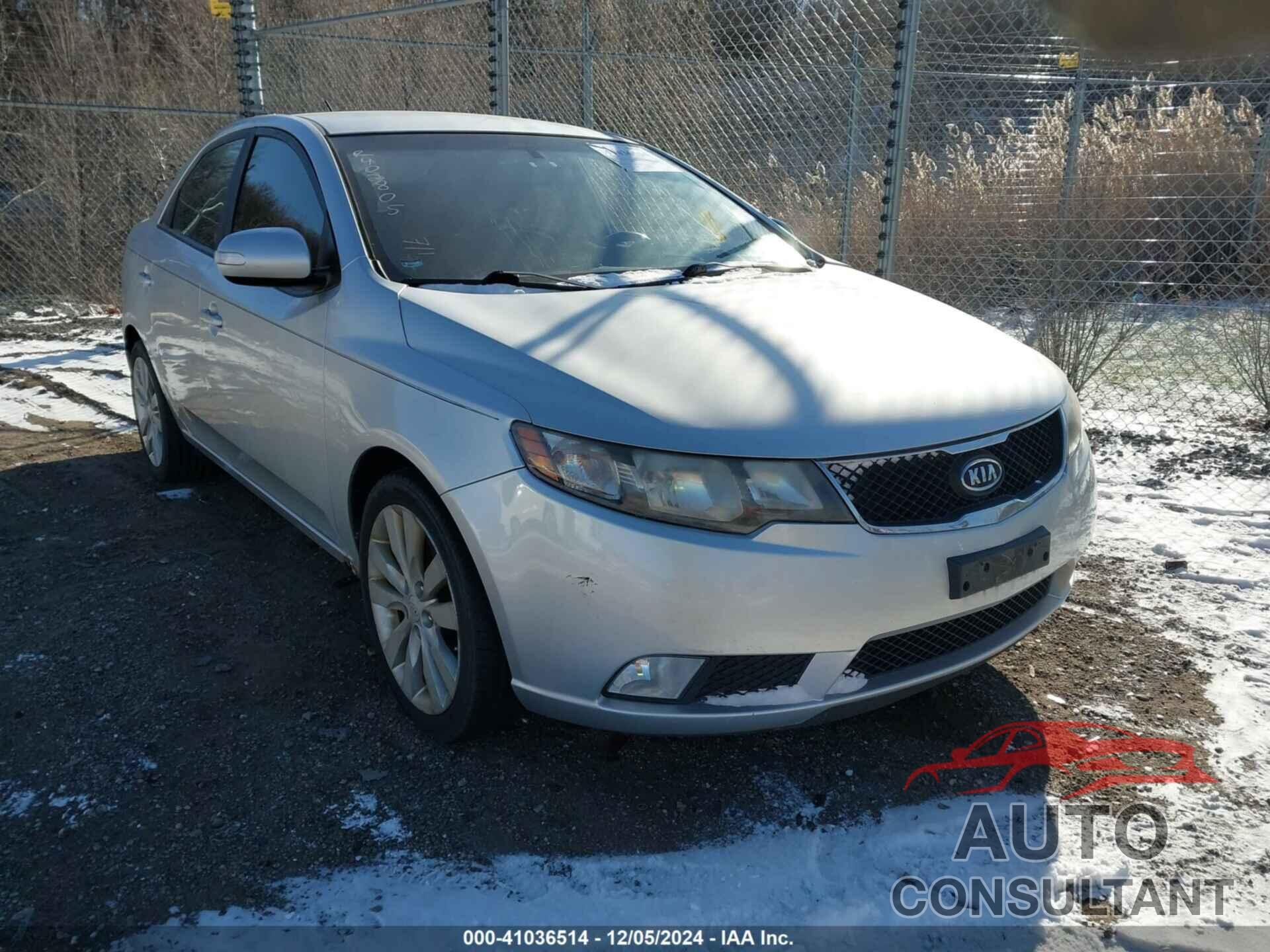 KIA FORTE 2010 - KNAFW4A35A5049348