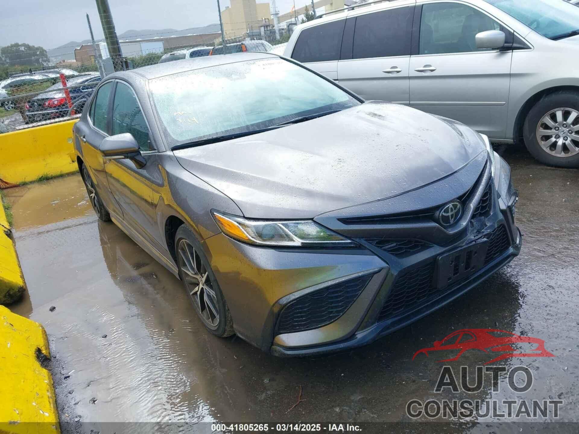TOYOTA CAMRY 2022 - 4T1G11AKXNU682494