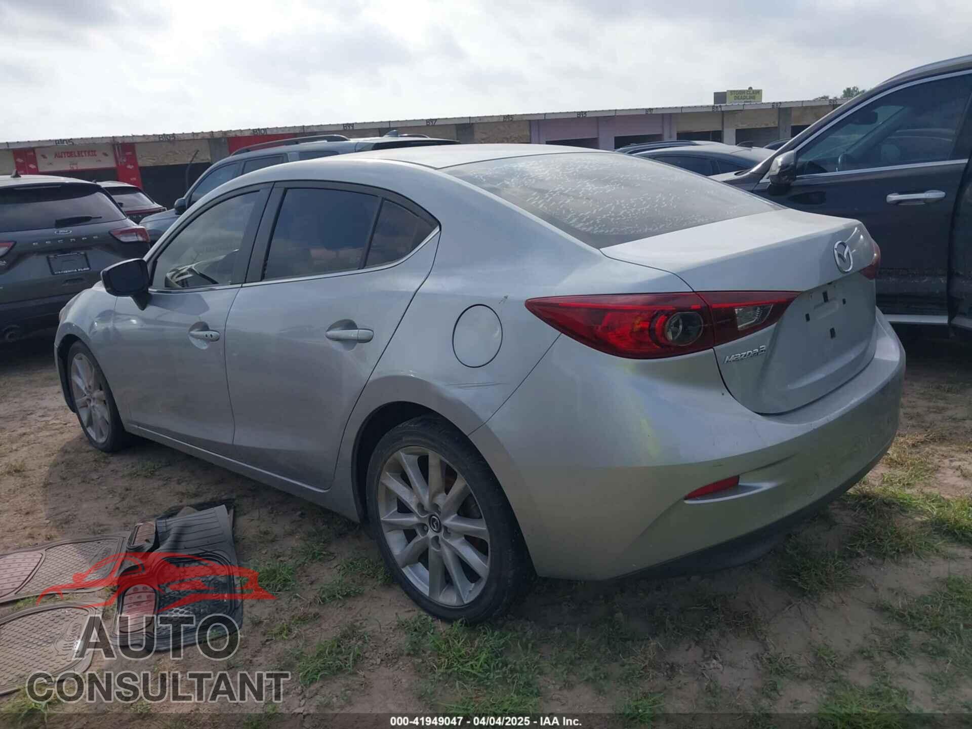 MAZDA MAZDA3 2017 - JM1BN1V77H1102973