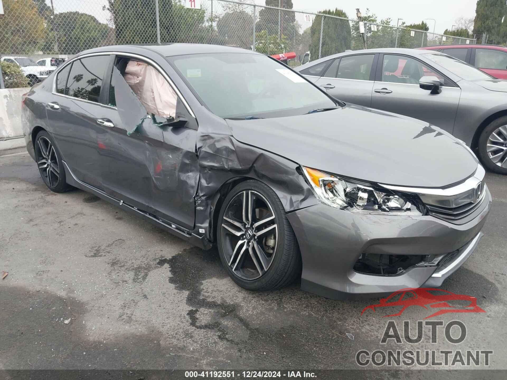 HONDA ACCORD 2017 - 1HGCR2F50HA176913