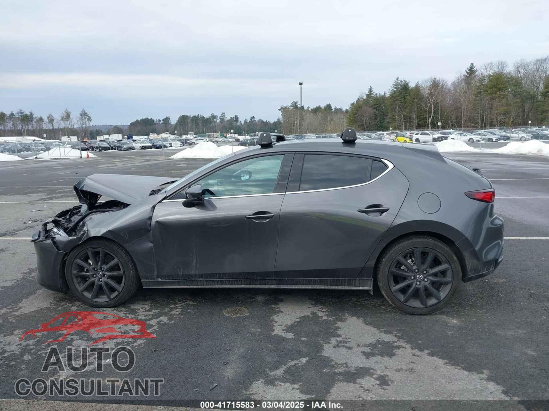 MAZDA MAZDA3 HATCHBACK 2021 - JM1BPBML8M1344616