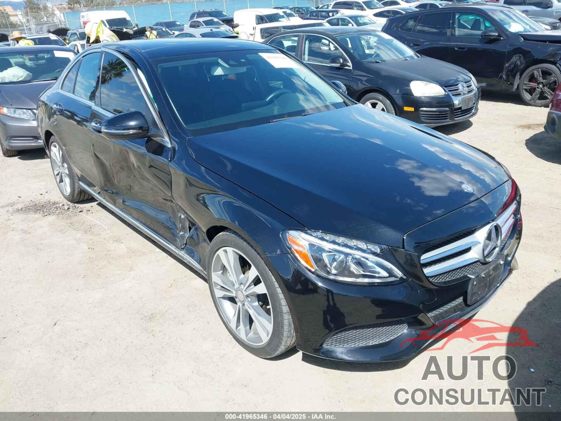 MERCEDES-BENZ C 300 2017 - 55SWF4JB2HU200616