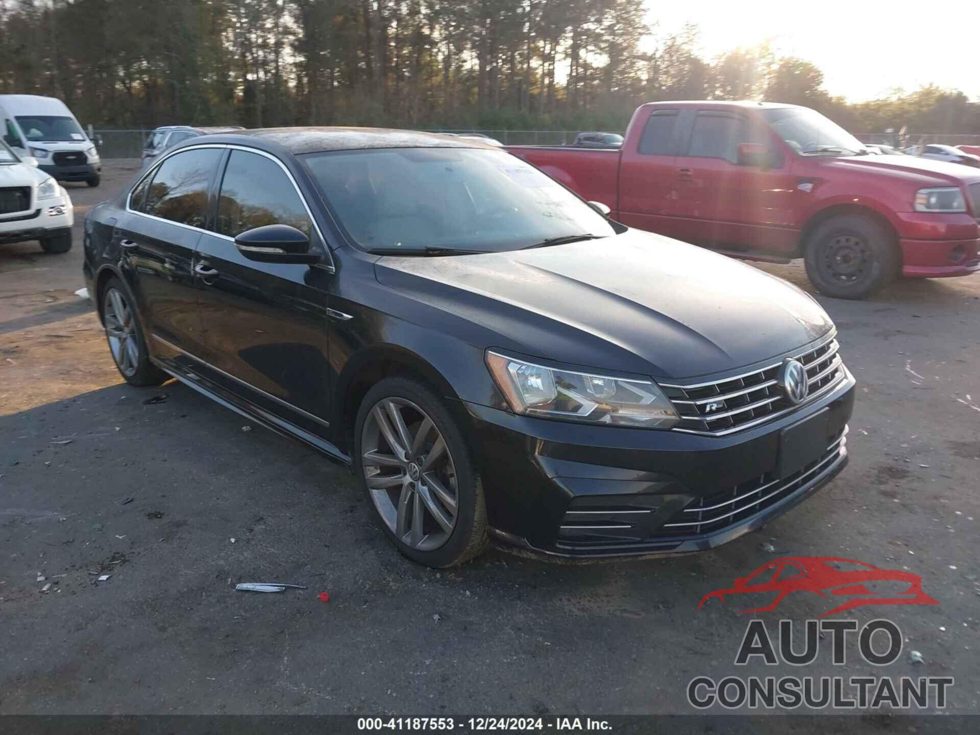 VOLKSWAGEN PASSAT 2017 - 1VWDT7A3XHC048445