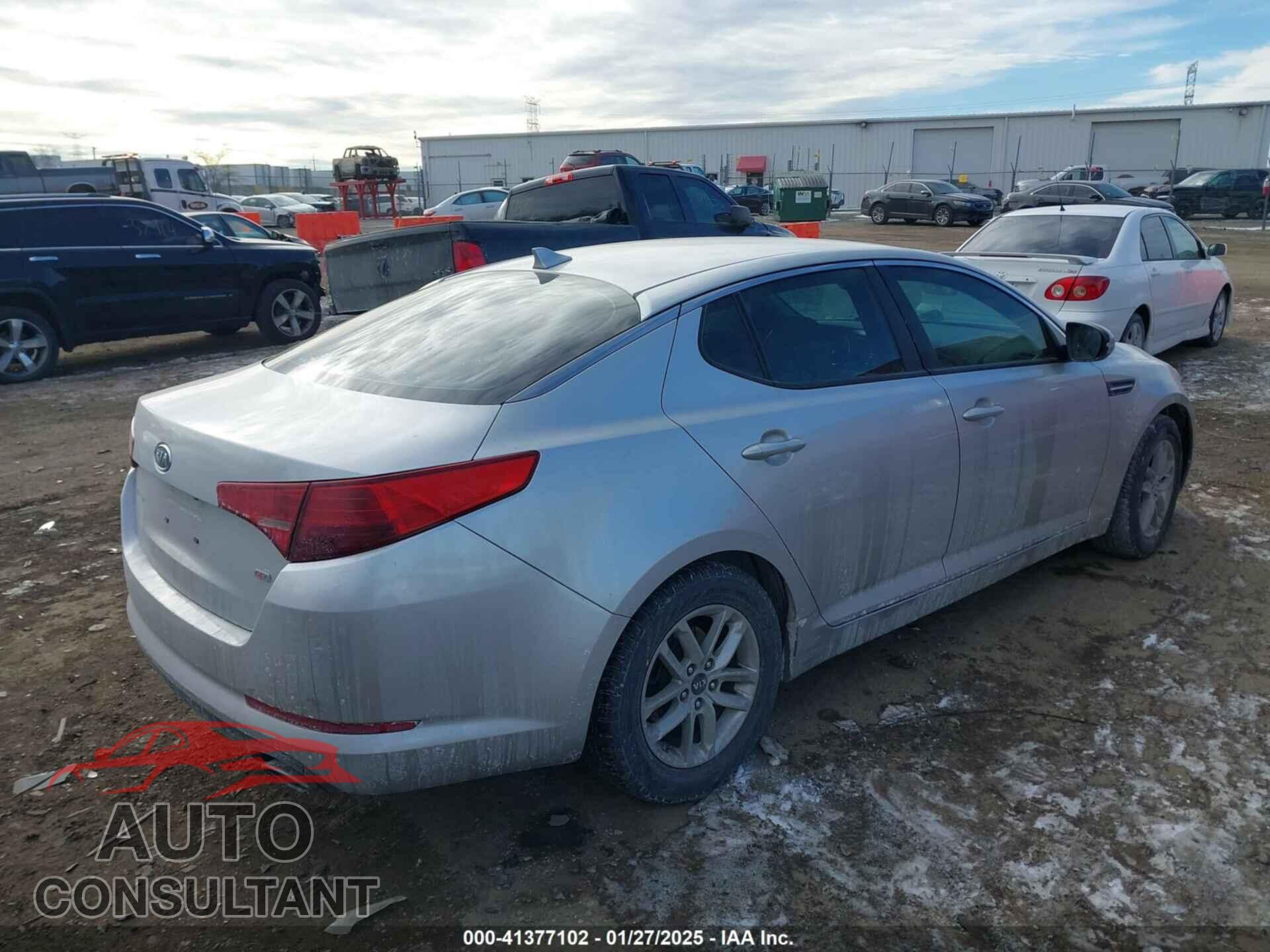 KIA OPTIMA 2011 - KNAGM4A79B5131971