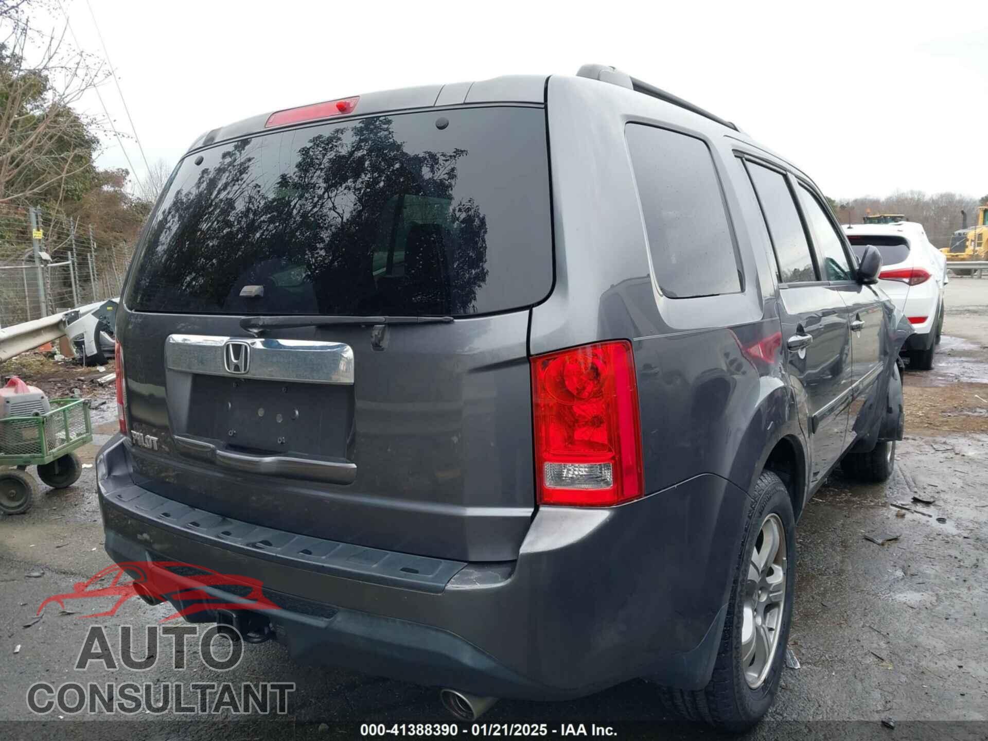 HONDA PILOT 2014 - 5FNYF3H40EB026150