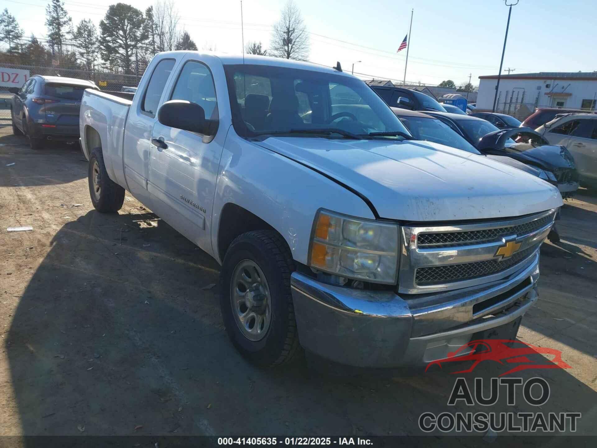 CHEVROLET SILVERADO 1500 2013 - 1GCRCSEA4DZ325537