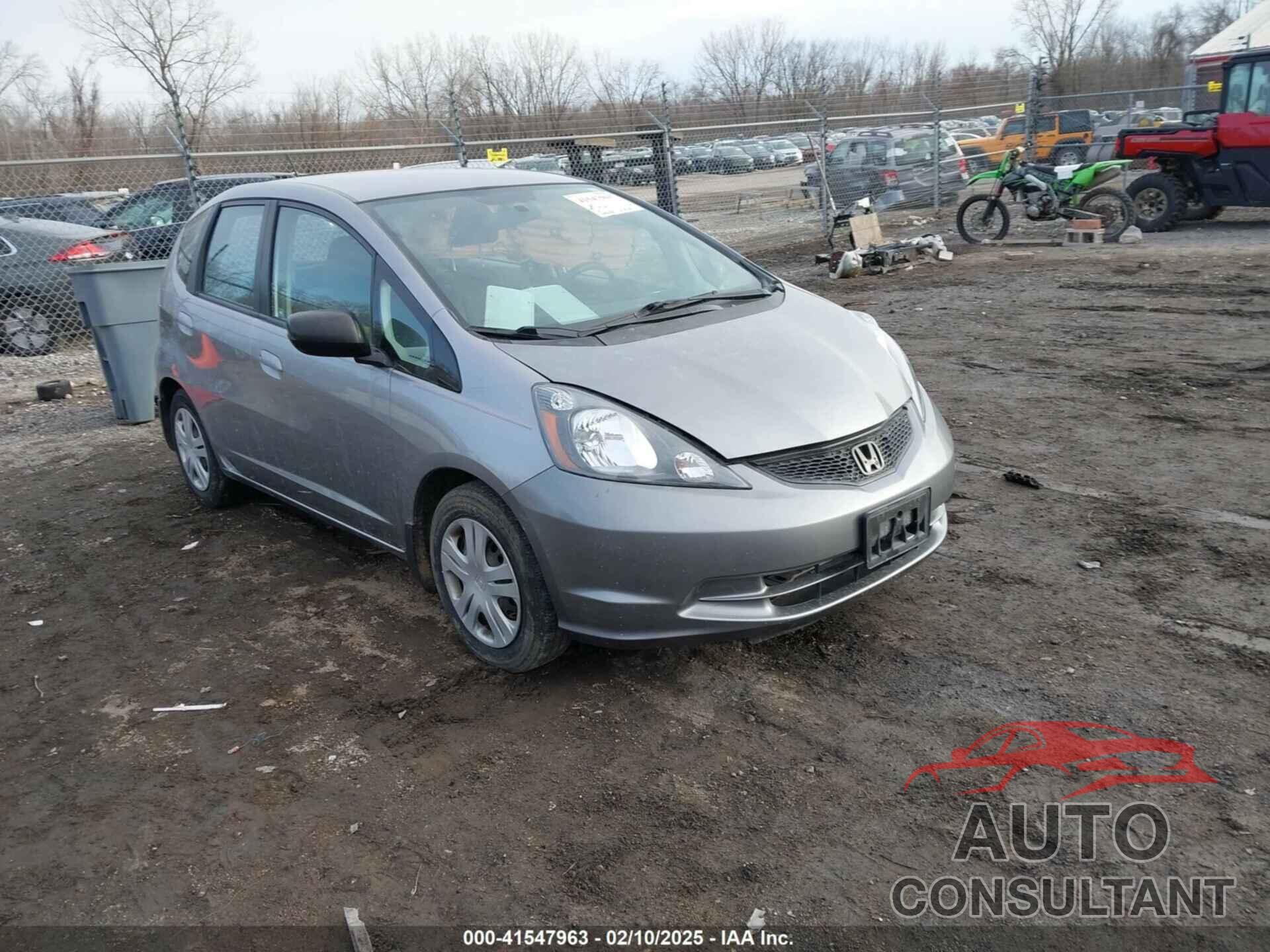 HONDA FIT 2010 - JHMGE8G23AC006525