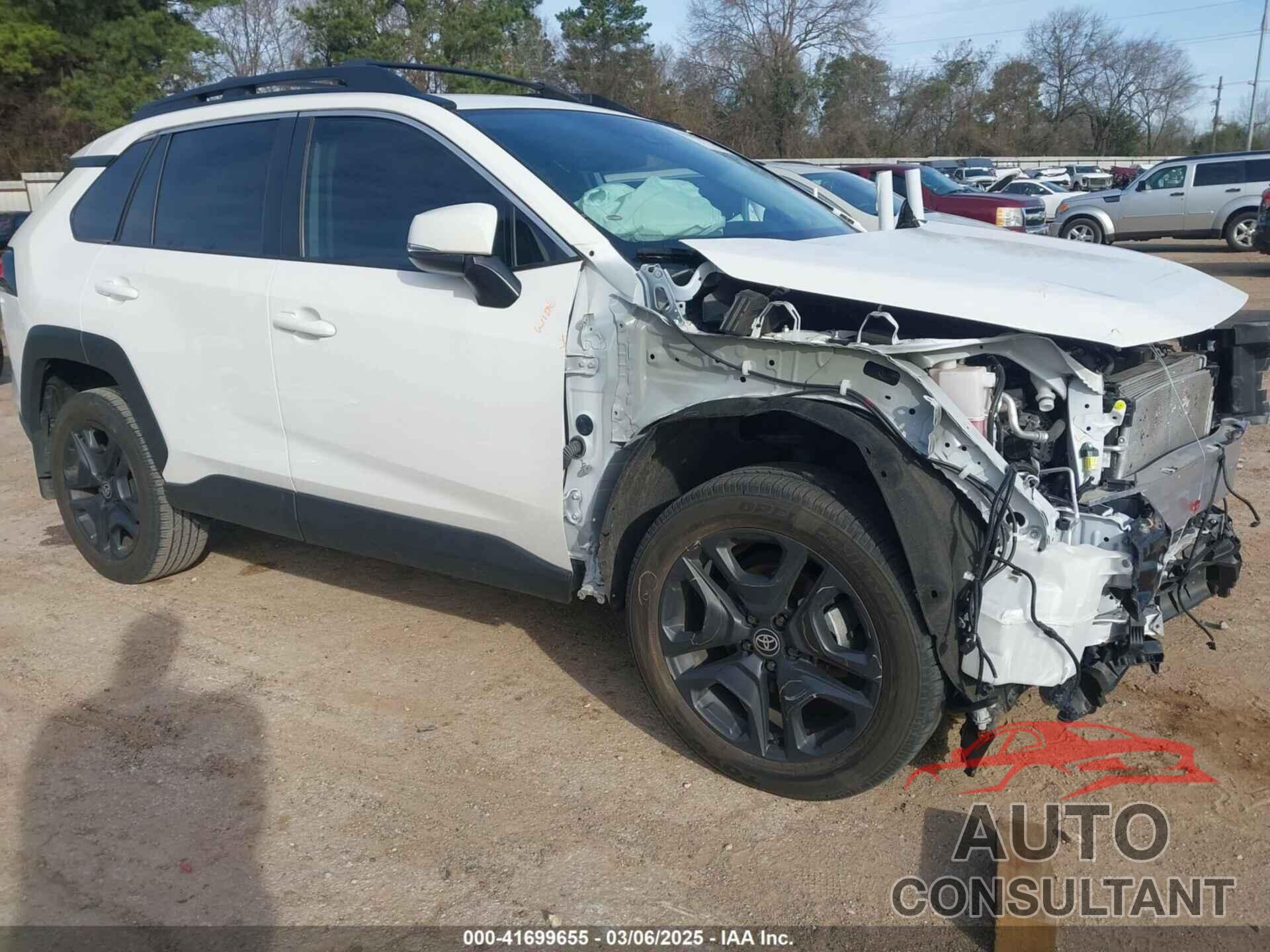 TOYOTA RAV4 2023 - 2T3J1RFV6PW374384