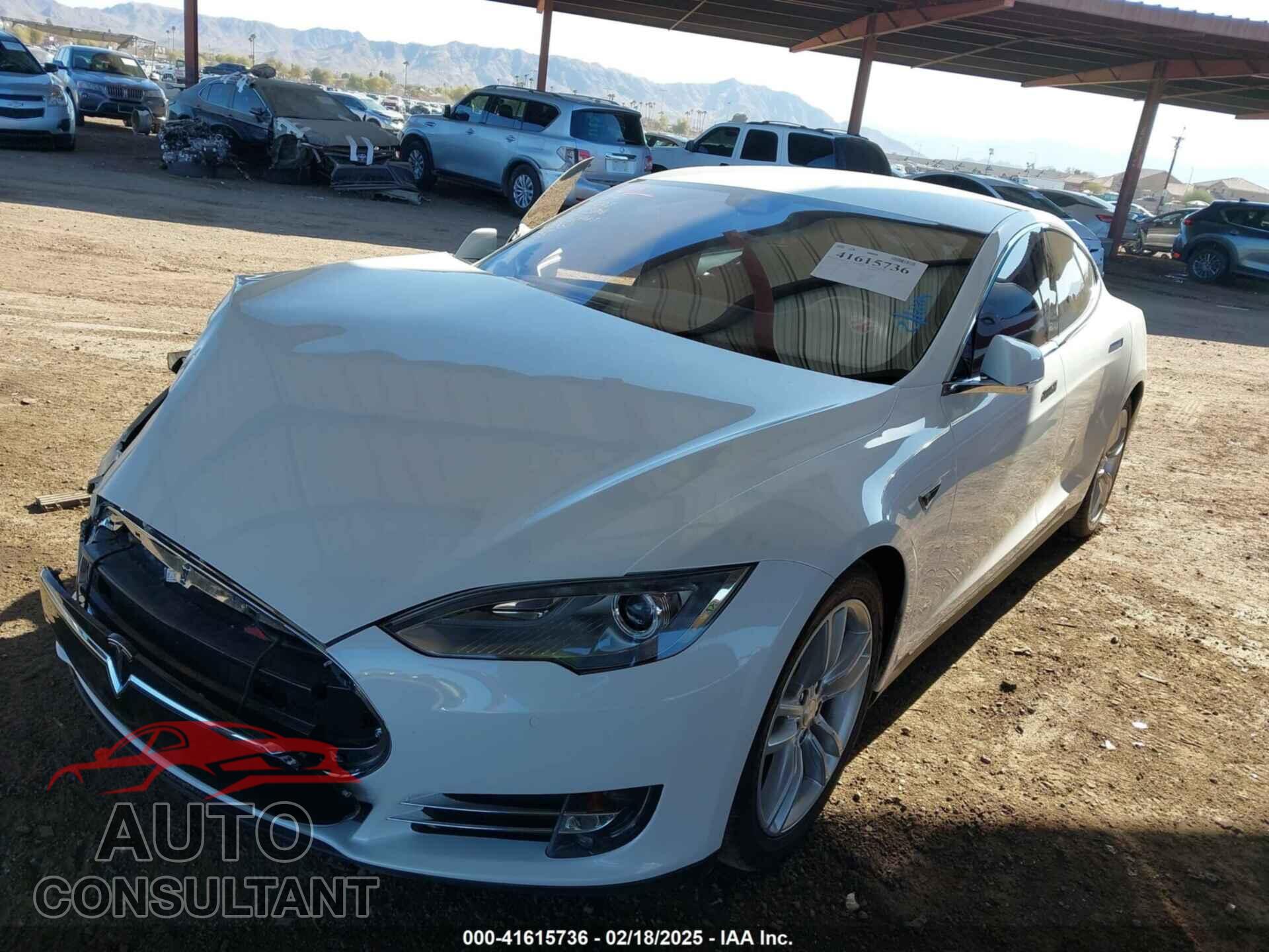 TESLA MODEL S 2015 - 5YJSA1H27FF097242