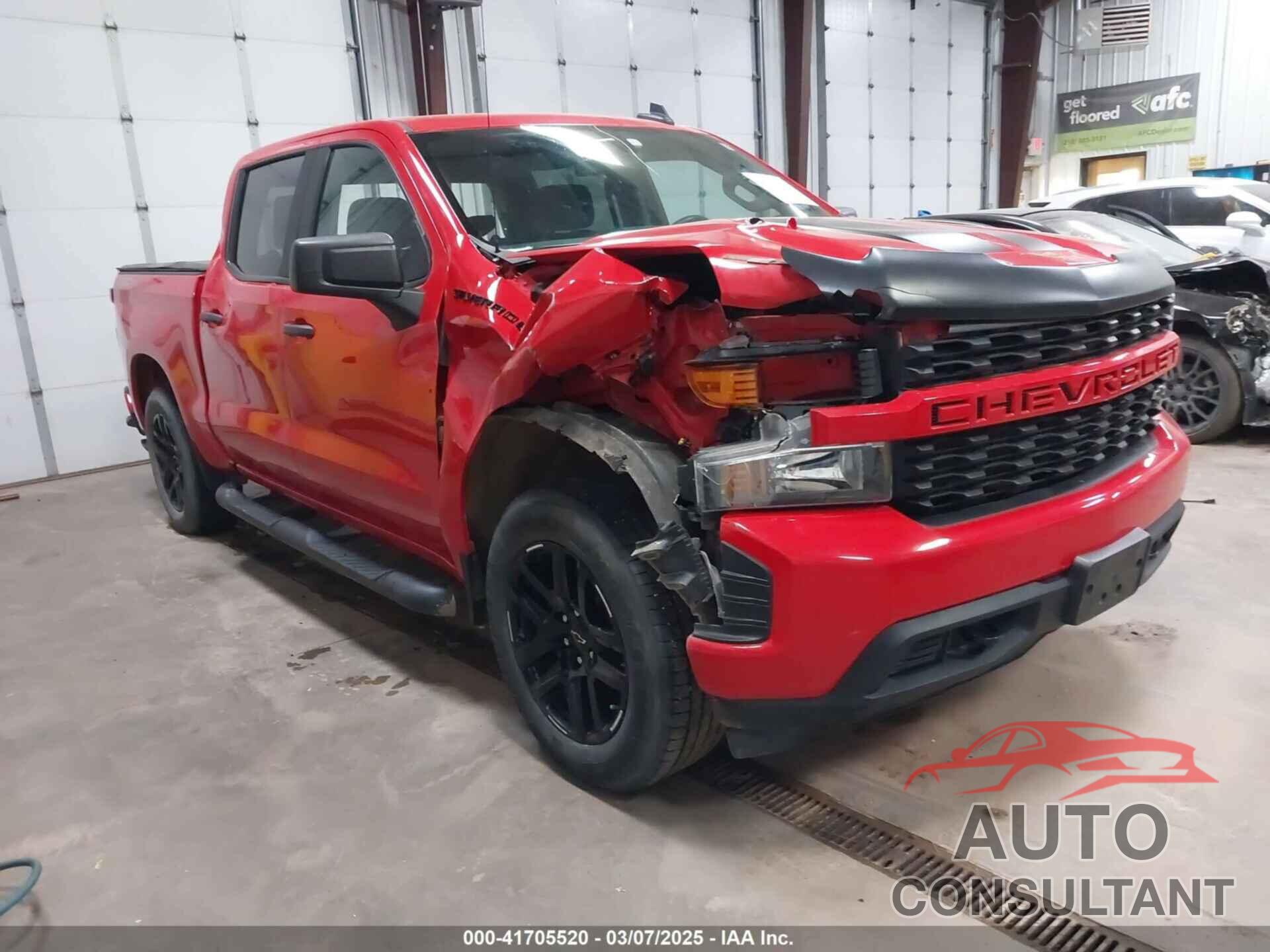 CHEVROLET SILVERADO 1500 2020 - 1GCPYBEK5LZ270516