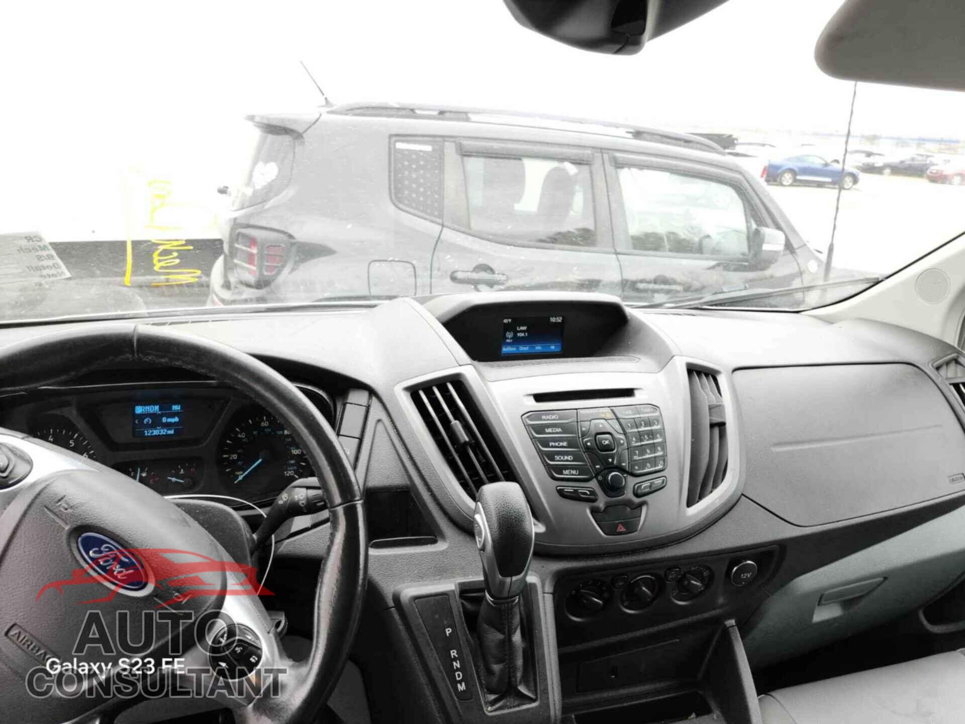 FORD TRANSIT 2017 - 1FTYR1YM7HKB33246