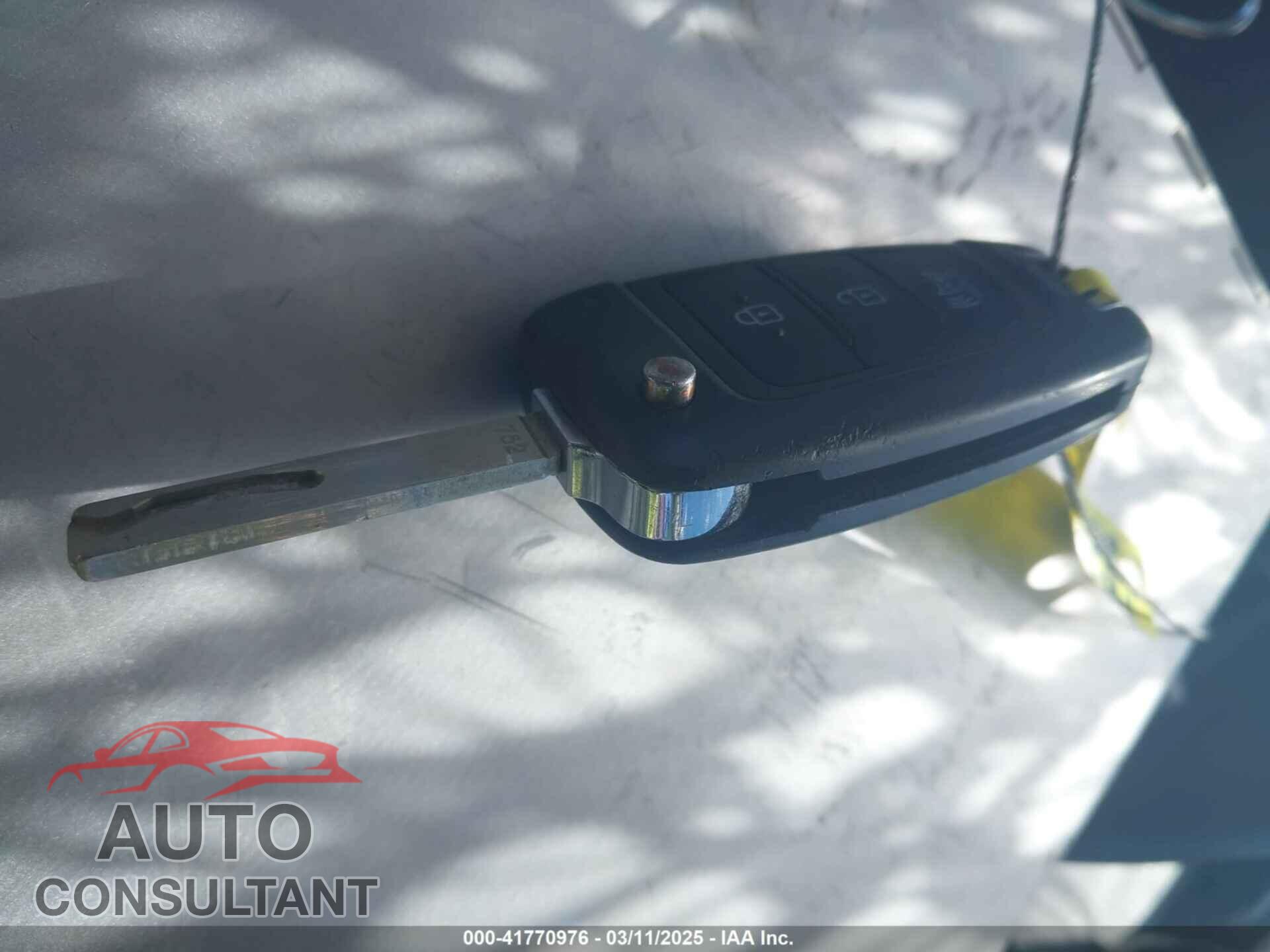 HYUNDAI SANTA FE 2023 - 5NMS14AJ3PH575532