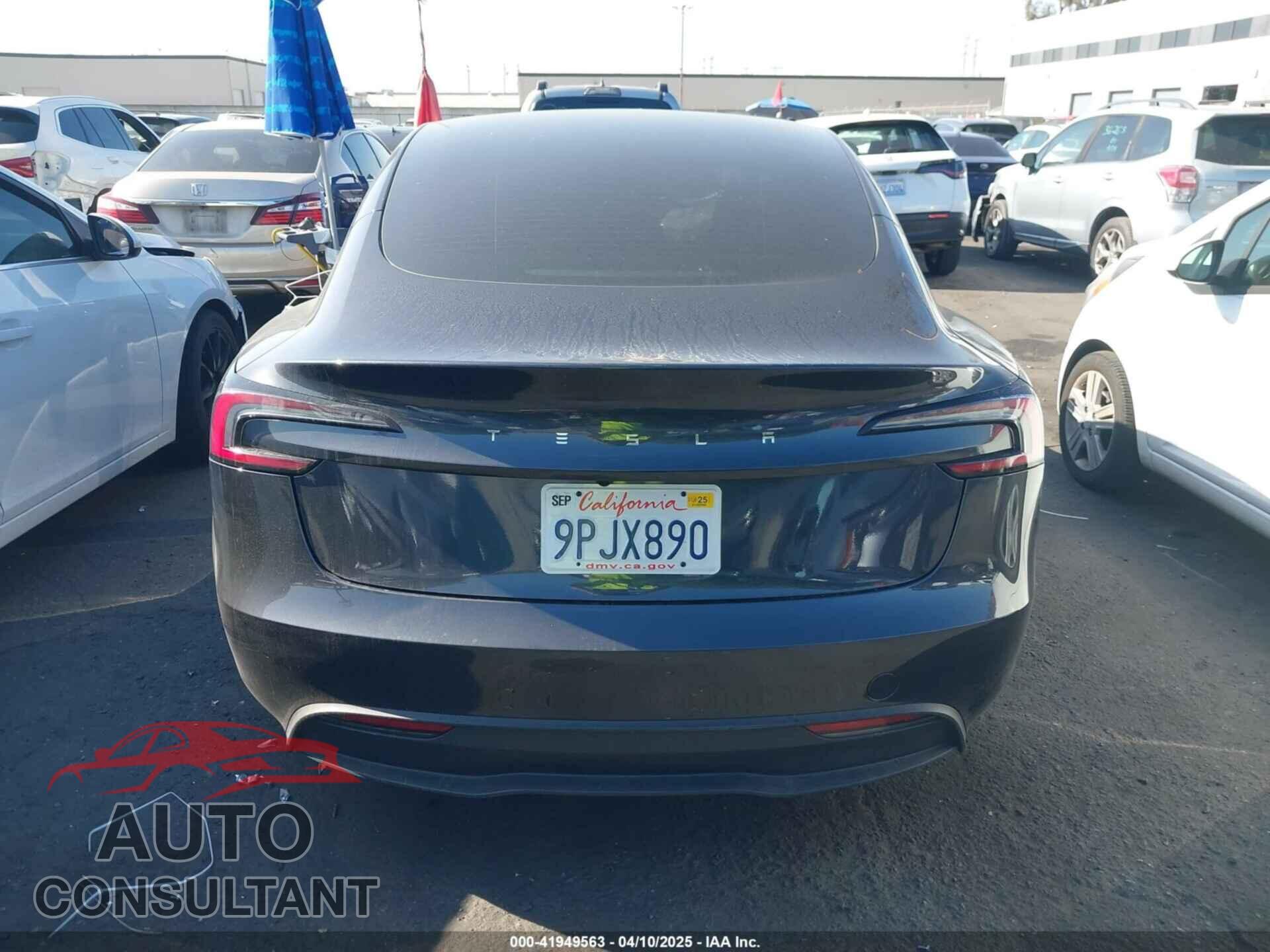 TESLA MODEL 3 2024 - 5YJ3E1EA7RF865021