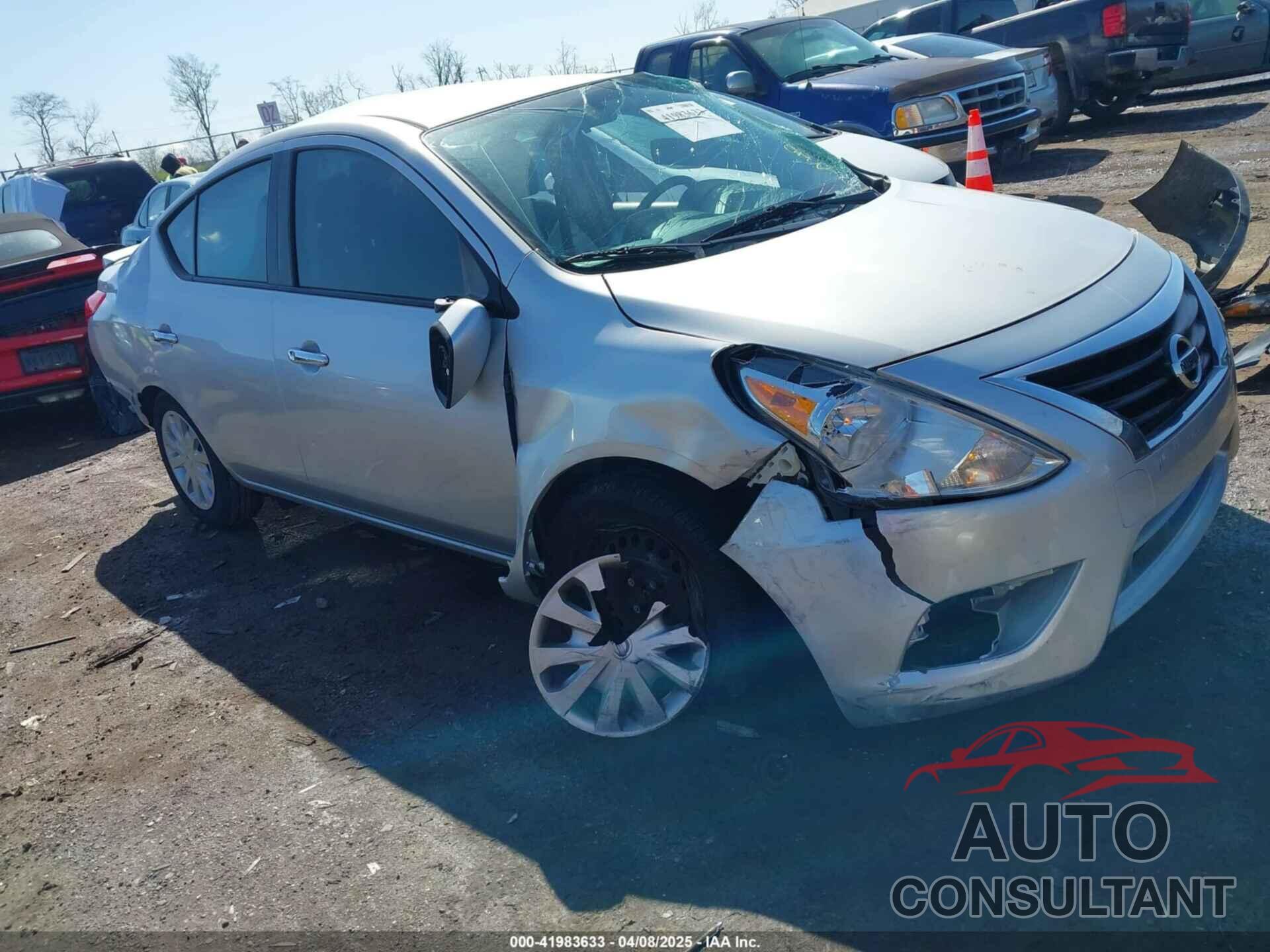 NISSAN VERSA 2018 - 3N1CN7AP2JL885148