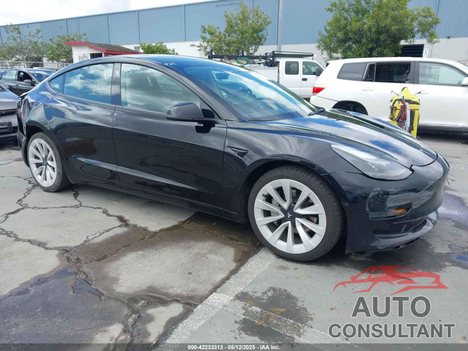TESLA MODEL 3 2022 - 5YJ3E1EA4NF302910