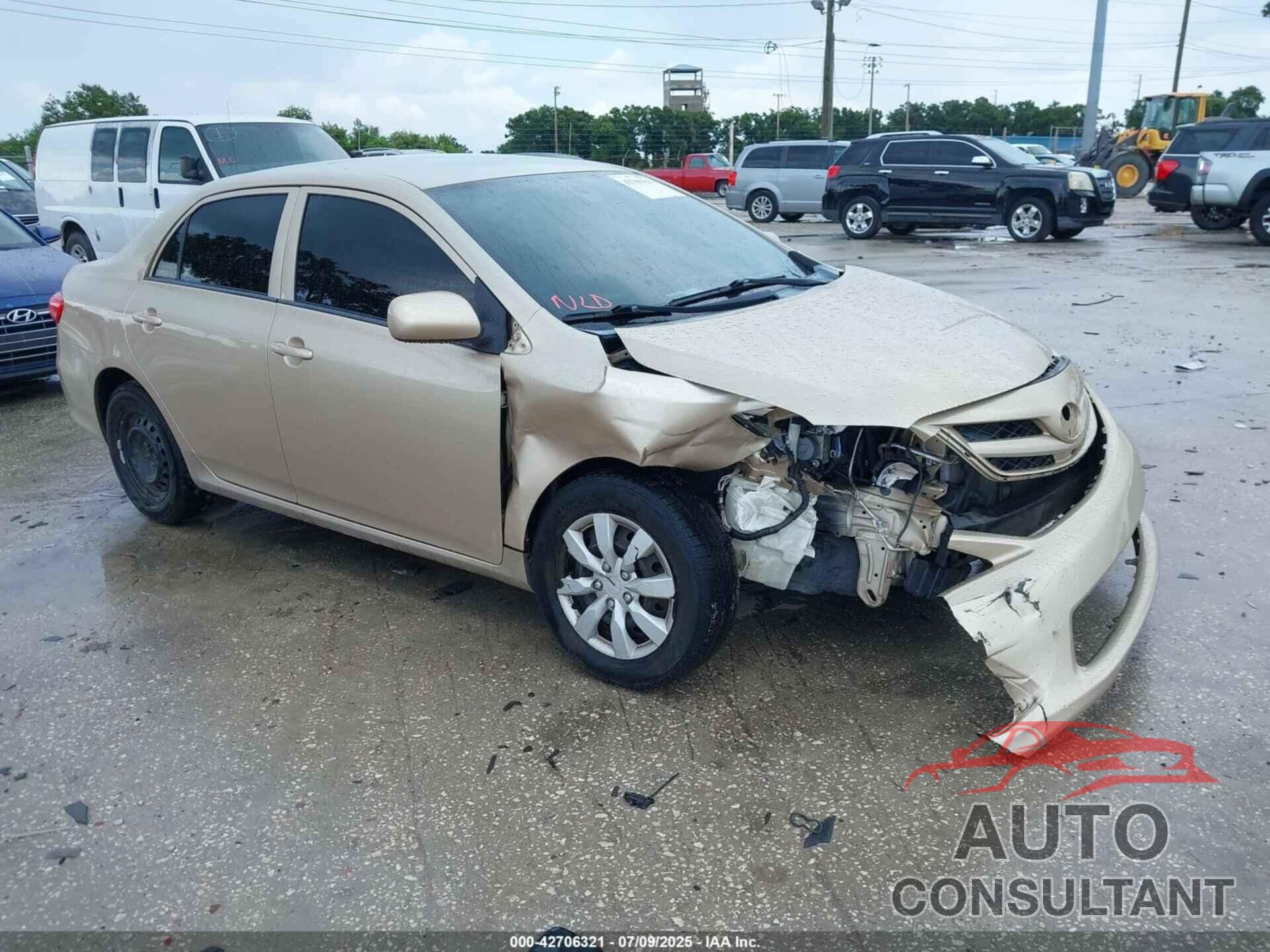 TOYOTA COROLLA 2013 - 2T1BU4EE2DC962823