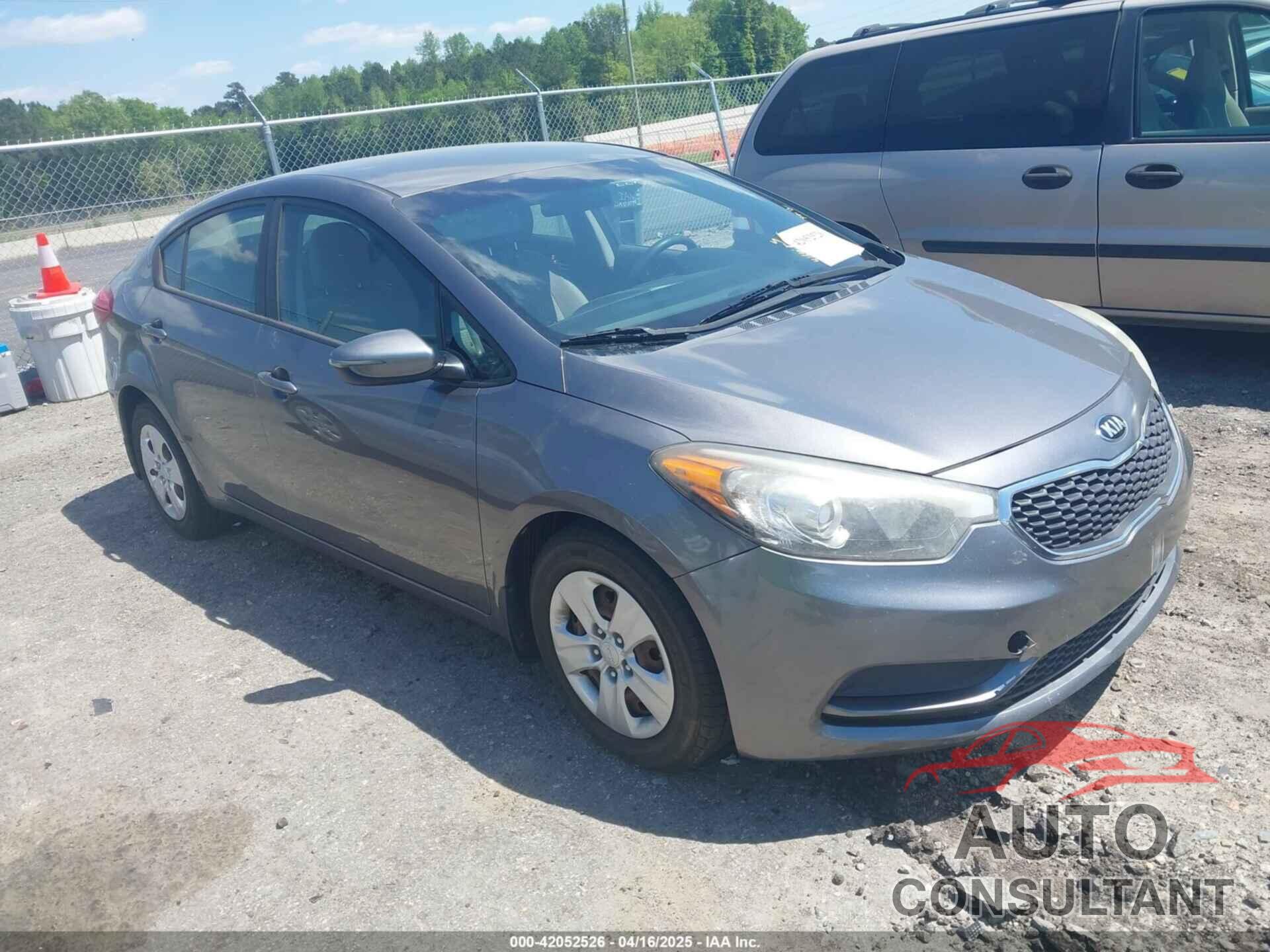 KIA FORTE 2016 - KNAFX4A69G5500958