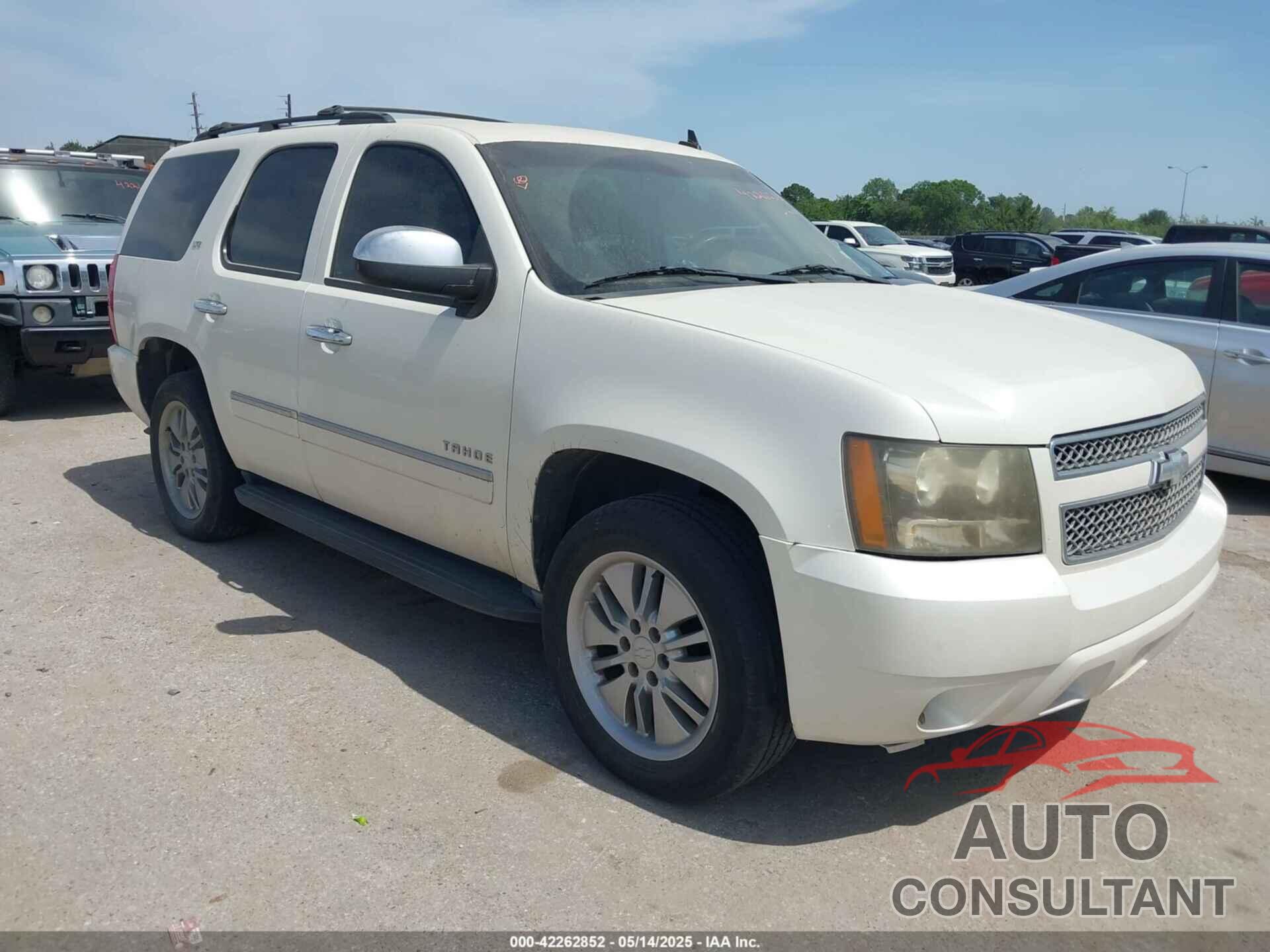 CHEVROLET TAHOE 2011 - 1GNSCCE09BR118788
