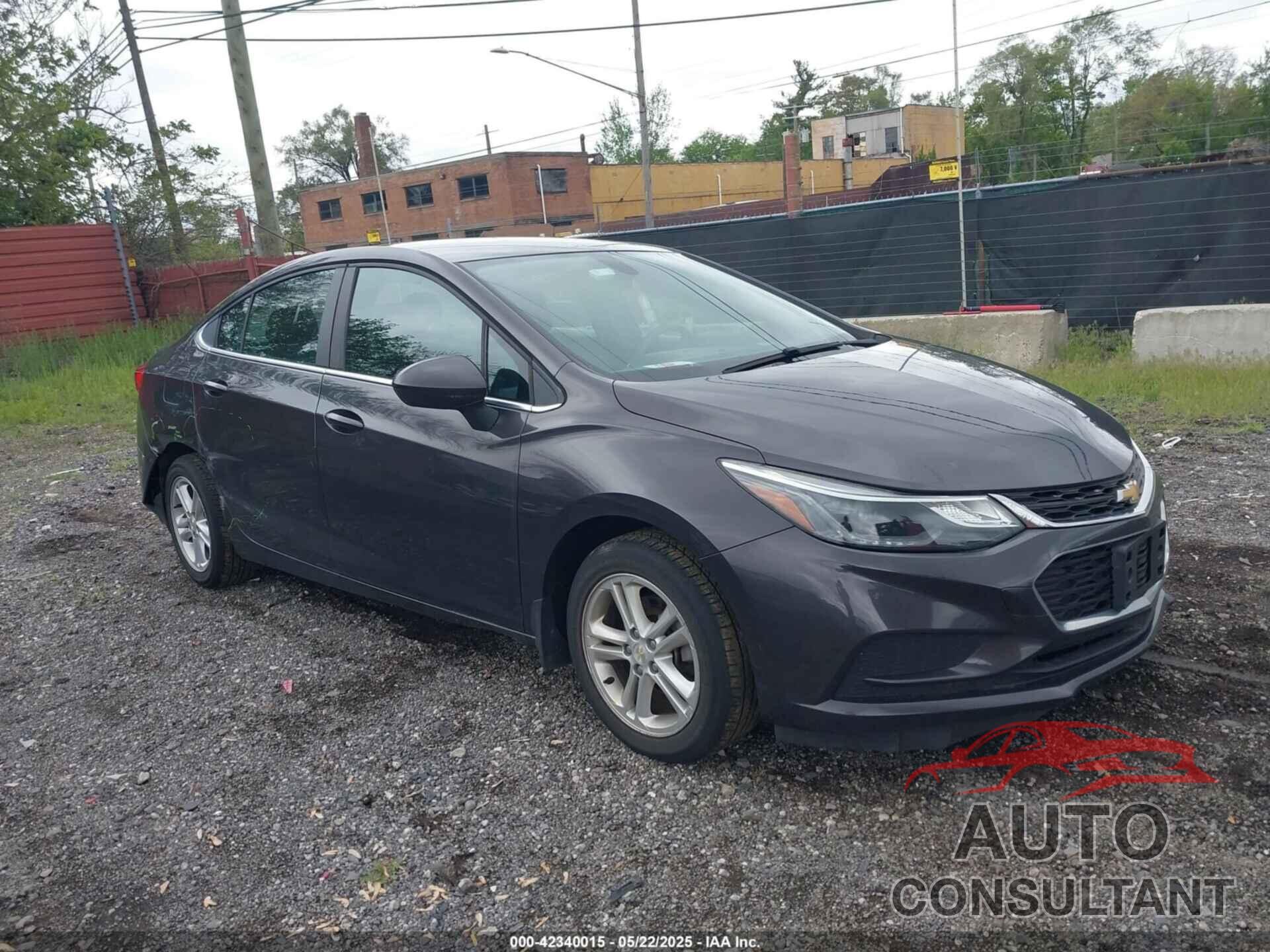 CHEVROLET CRUZE 2017 - 1G1BE5SM8H7203267