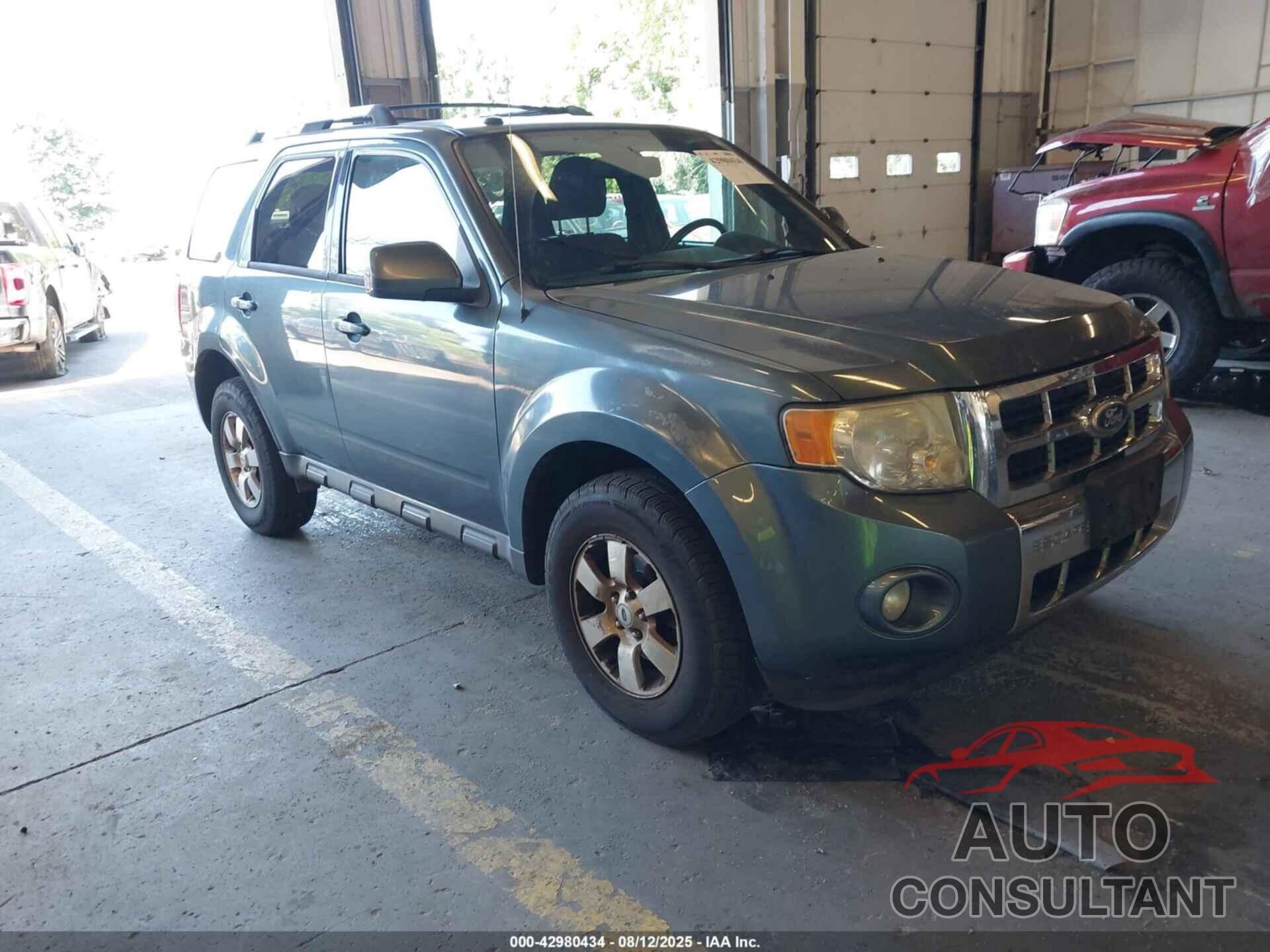 FORD ESCAPE 2010 - 1FMCU9E79AKC90722