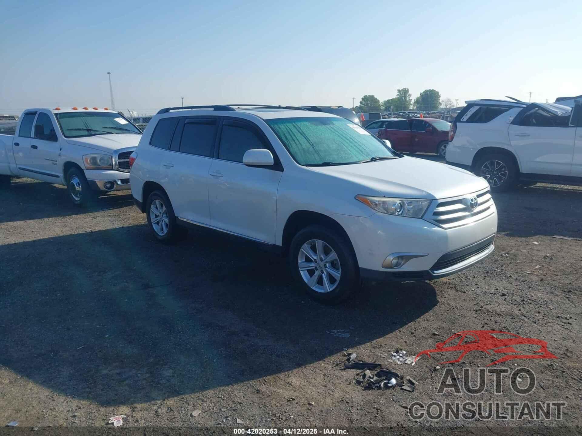 TOYOTA HIGHLANDER 2011 - 5TDZK3EH3BS029820