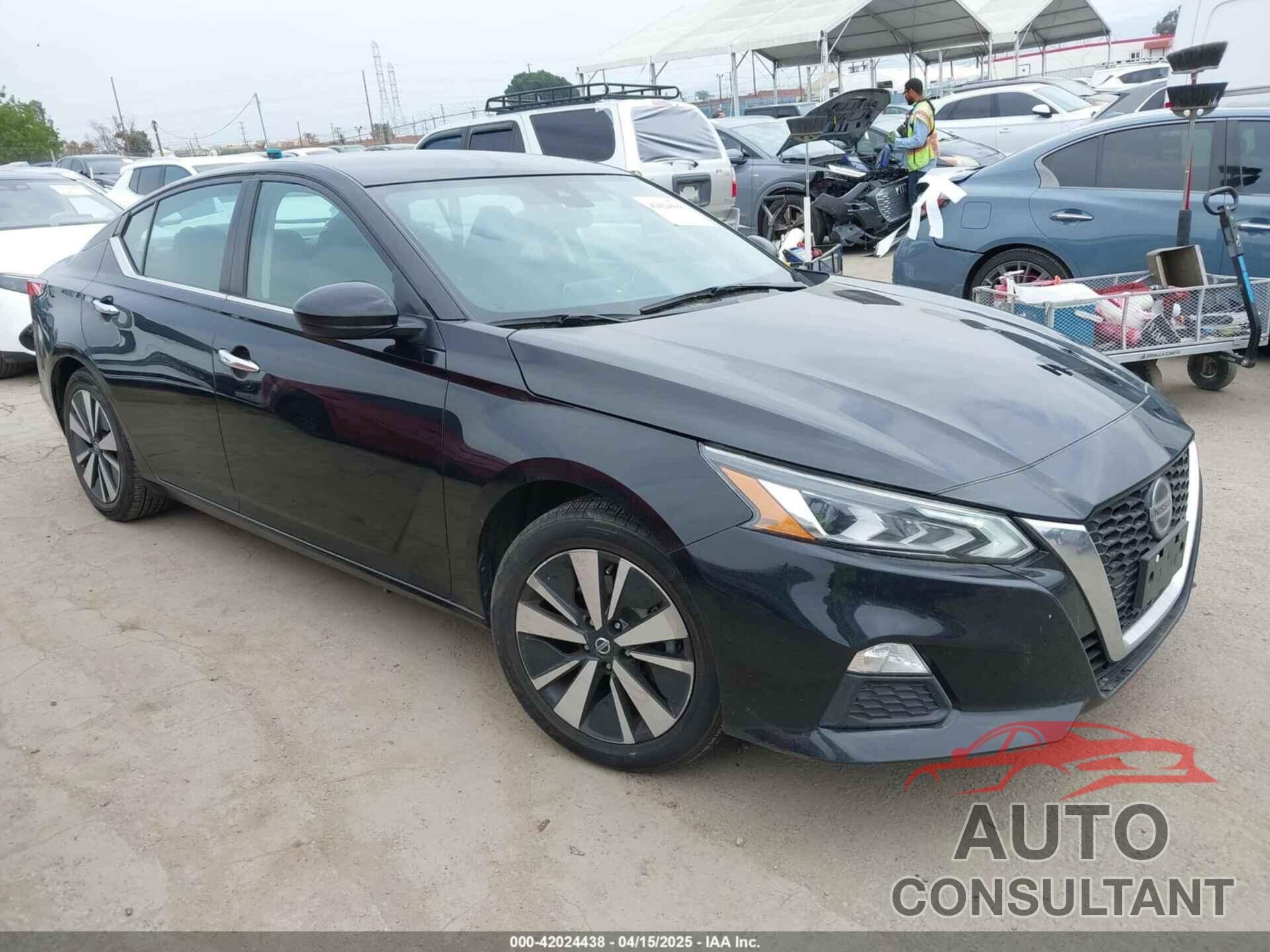 NISSAN ALTIMA 2021 - 1N4BL4DV3MN306024