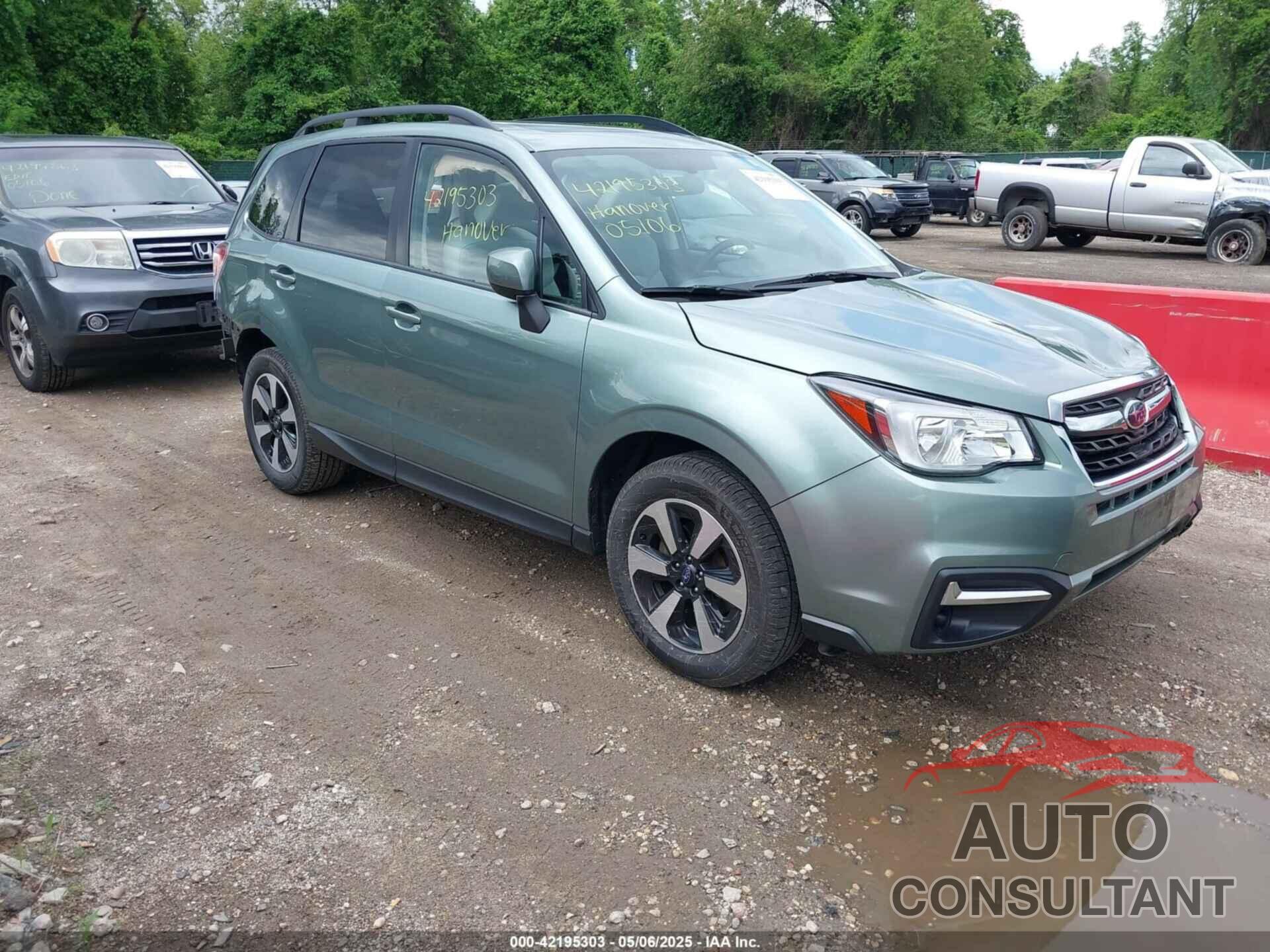 SUBARU FORESTER 2018 - JF2SJAEC6JH605126