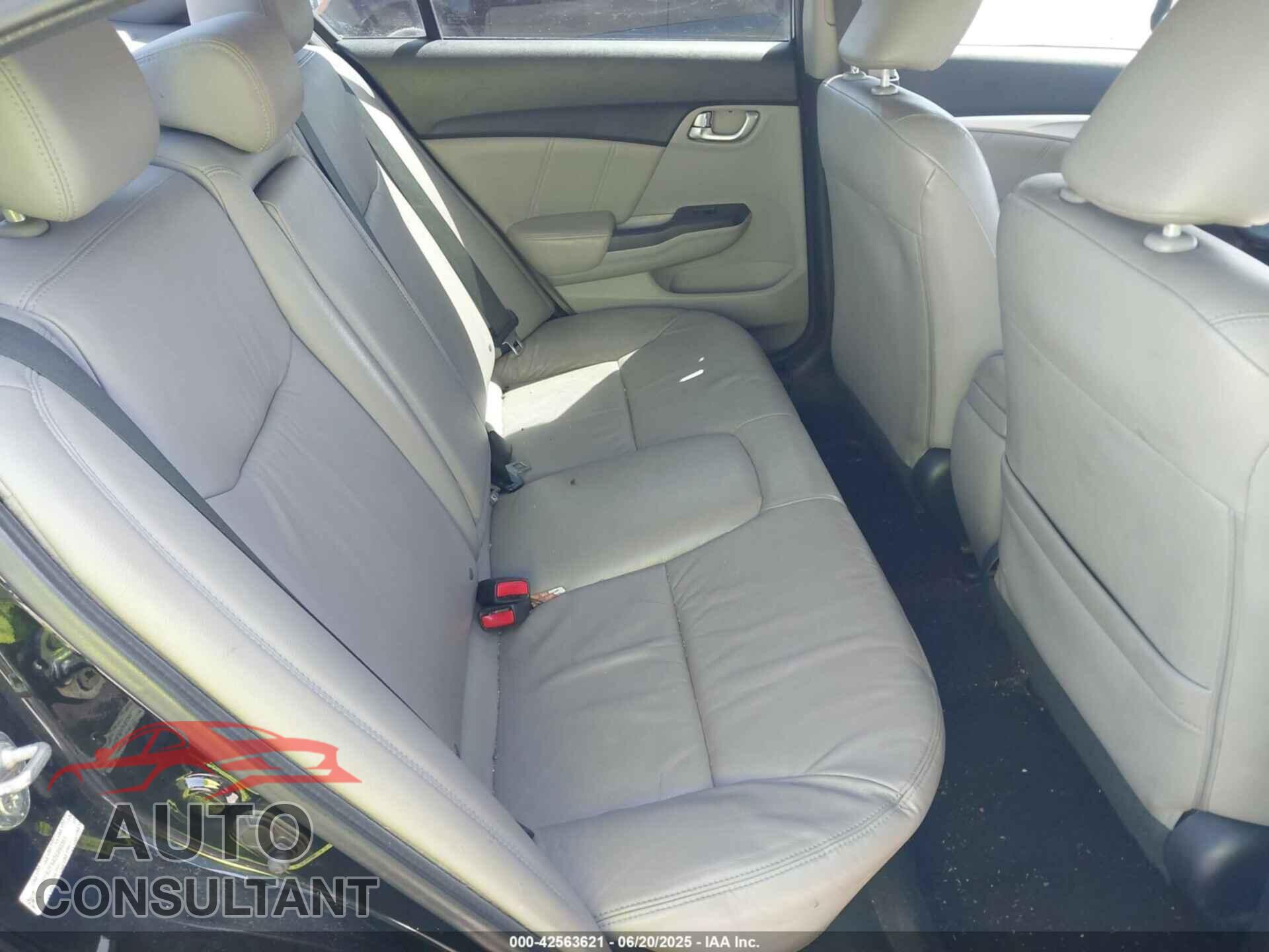 HONDA CIVIC 2013 - 19XFB2F94DE093351