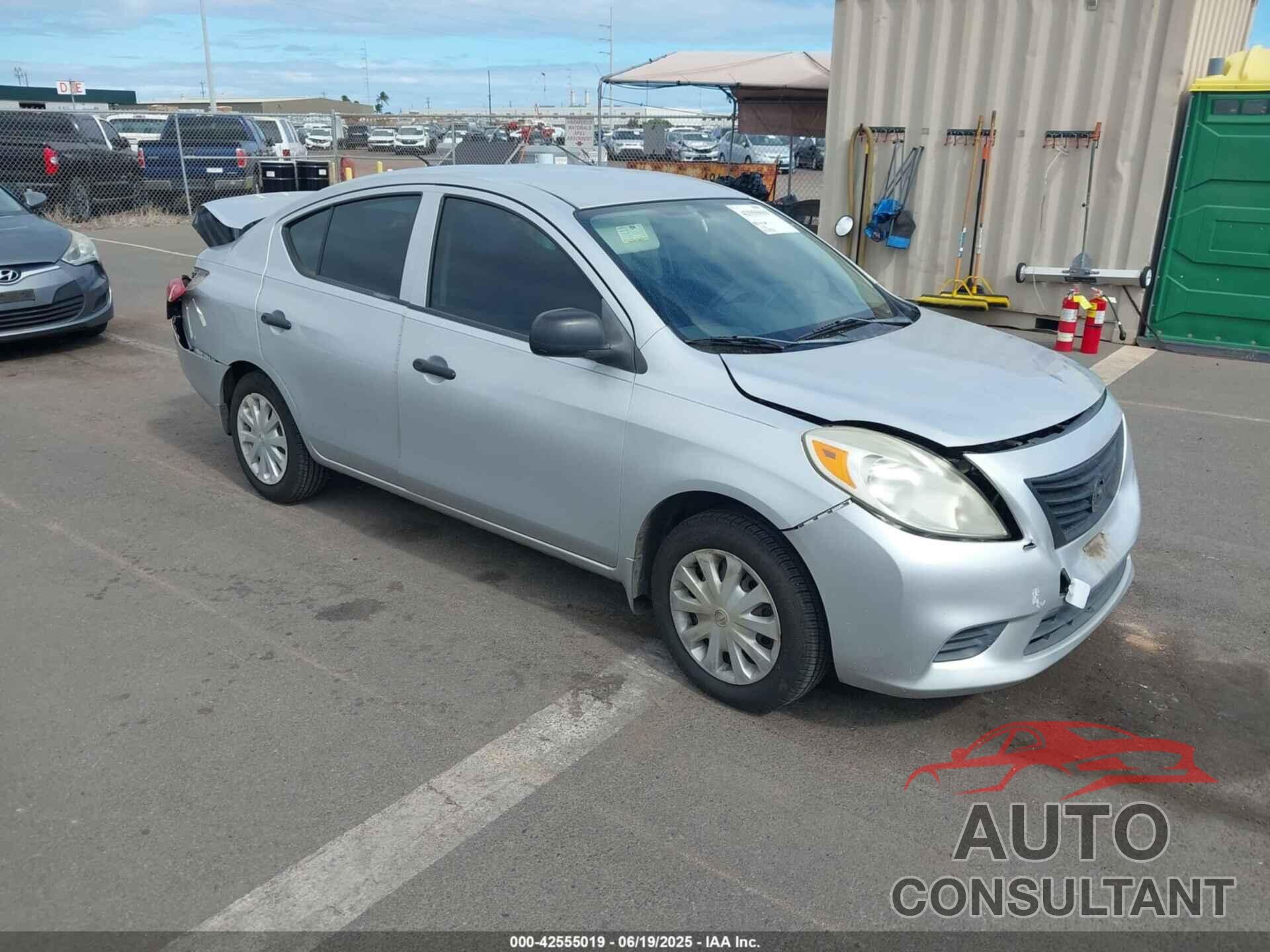 NISSAN VERSA 2012 - 3N1CN7AP8CL846857