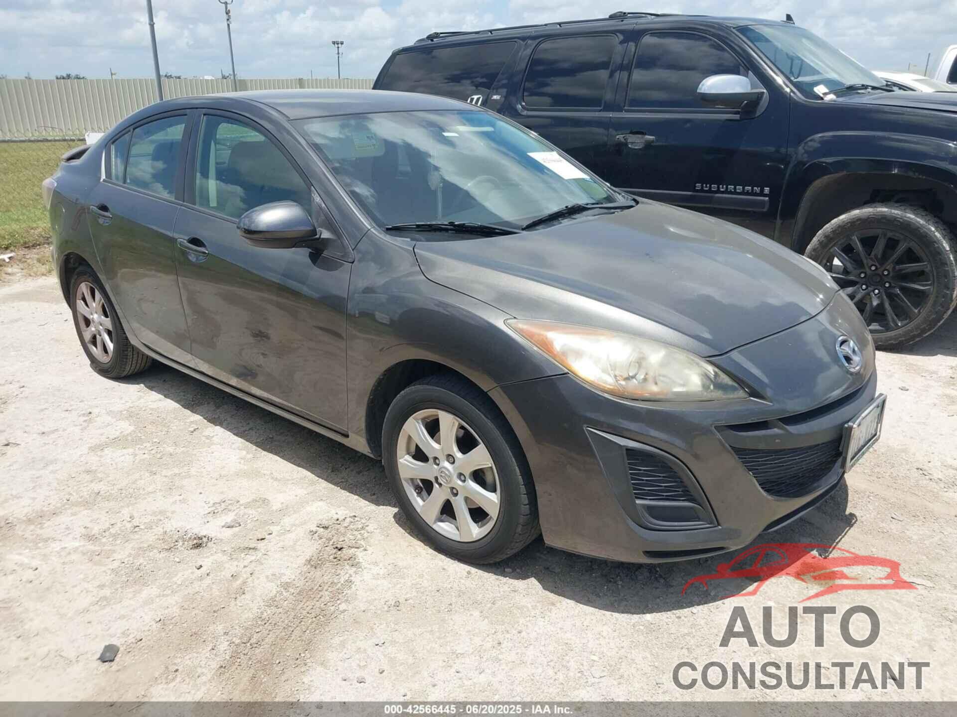 MAZDA MAZDA3 2011 - JM1BL1VF6B1385645
