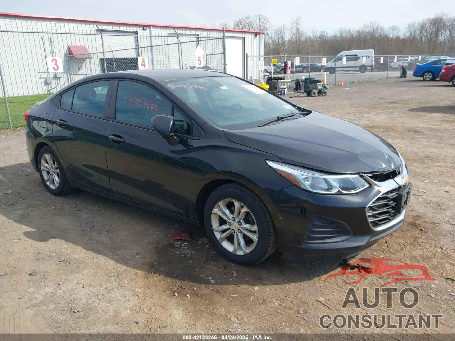 CHEVROLET CRUZE 2019 - 1G1BC5SM4K7152251