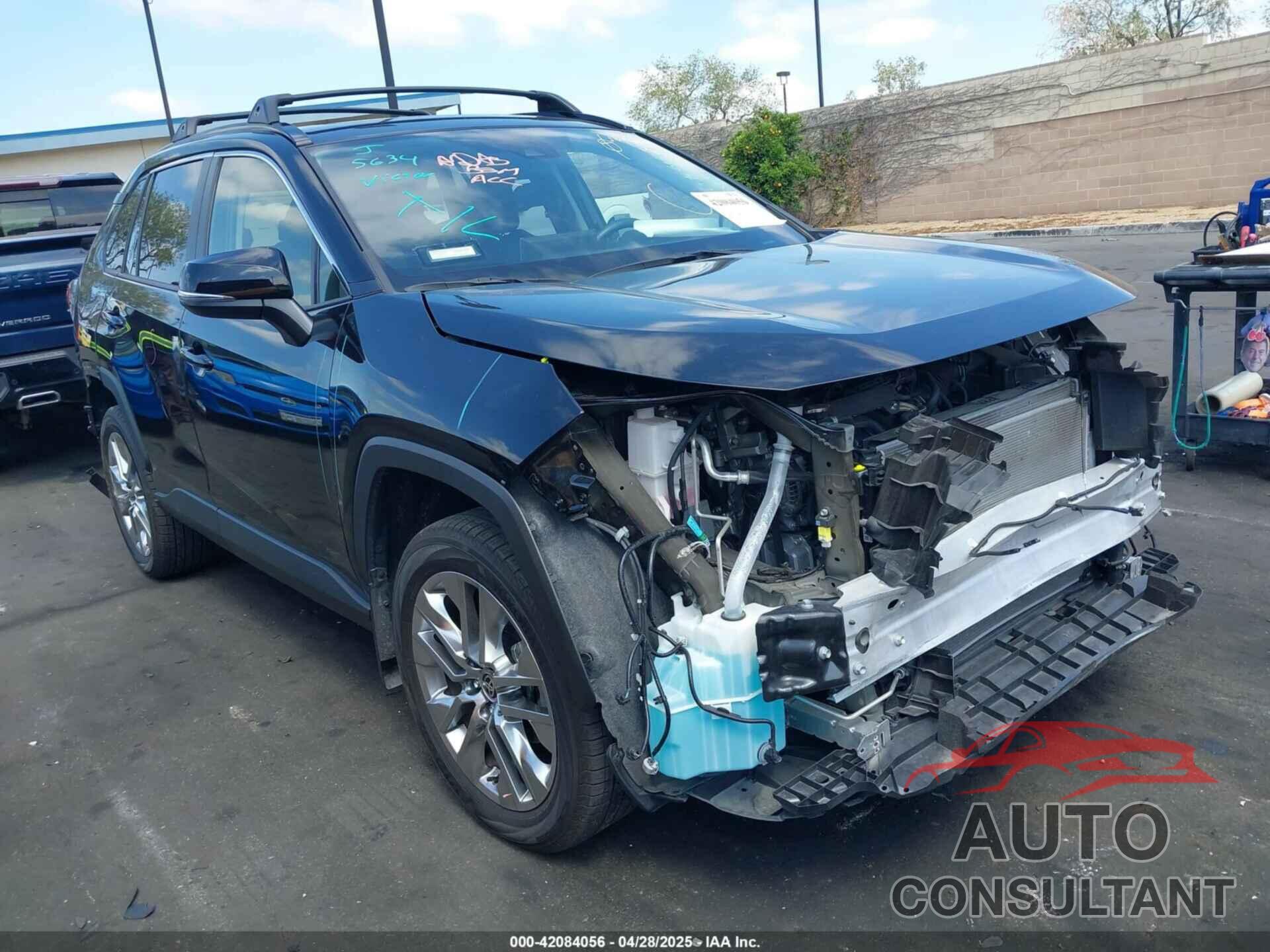 TOYOTA RAV4 2024 - JTMC1RFV0RJ027160