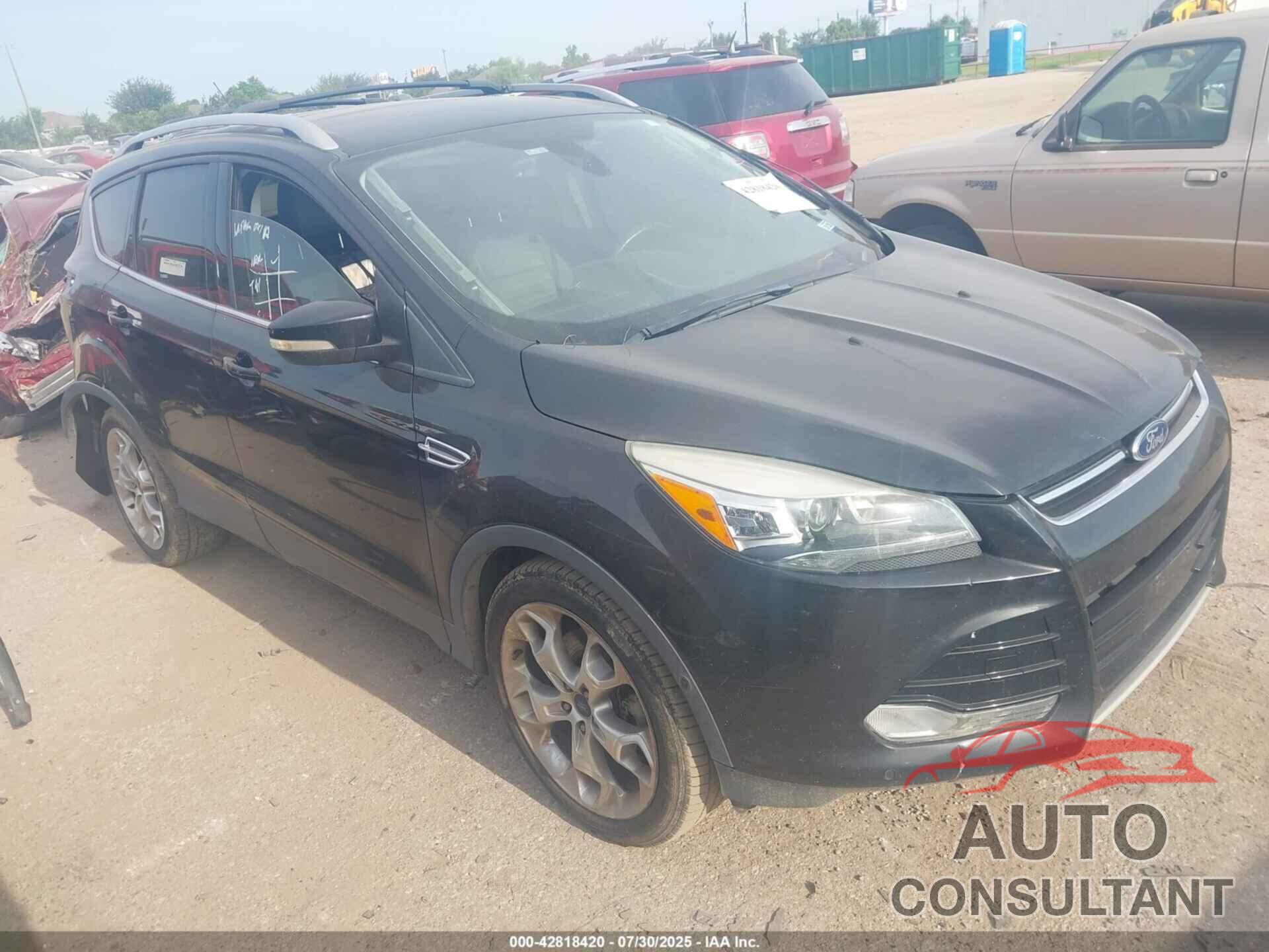 FORD ESCAPE 2015 - 1FMCU0J92FUB29417