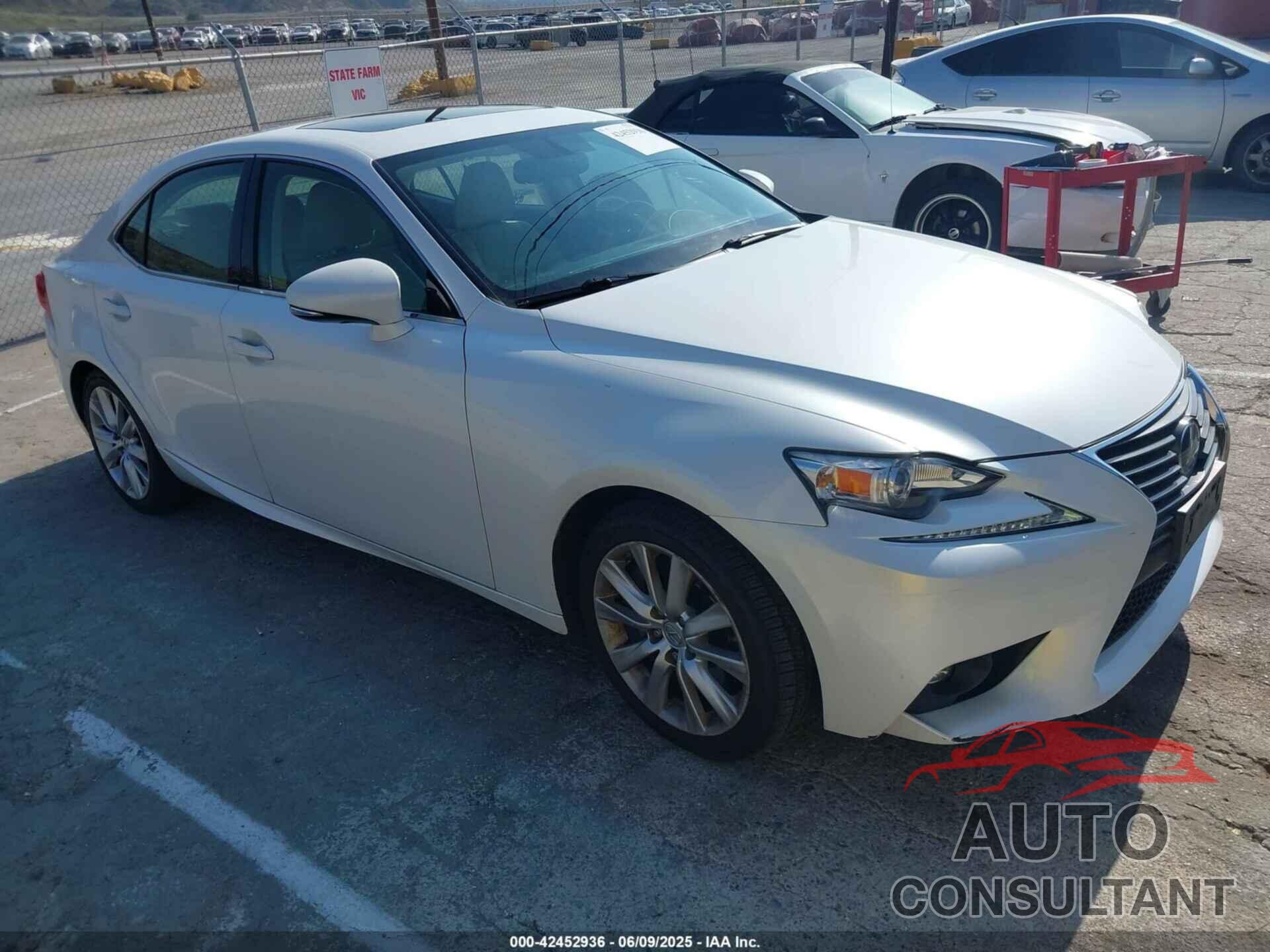 LEXUS IS 200T 2016 - JTHBA1D21G5021832