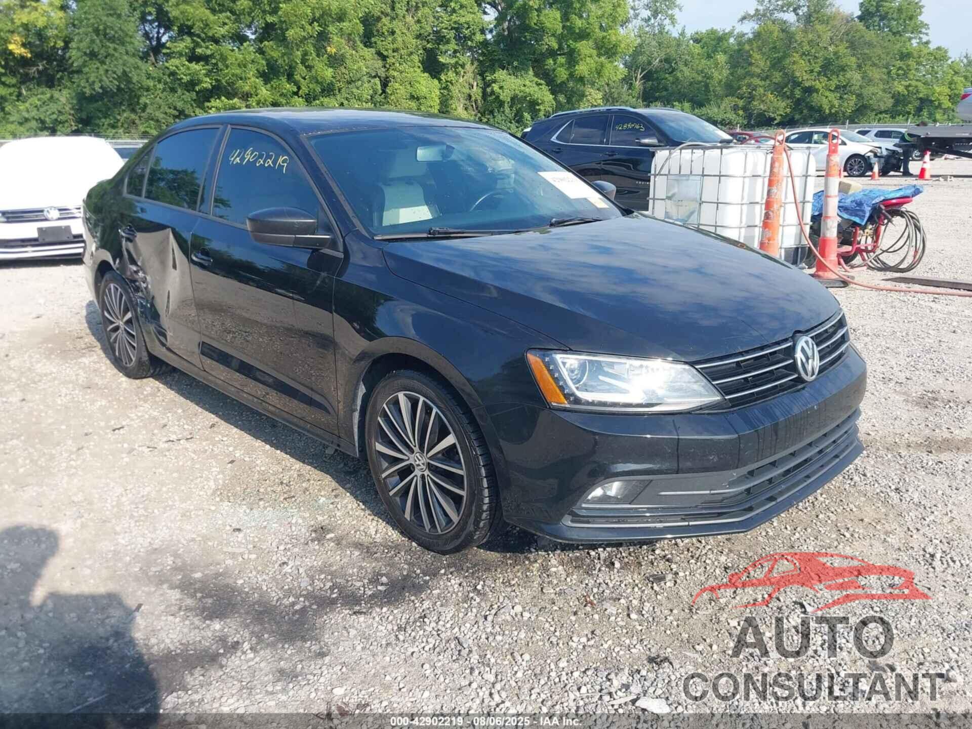 VOLKSWAGEN JETTA 2015 - 3VWD17AJ1FM226422
