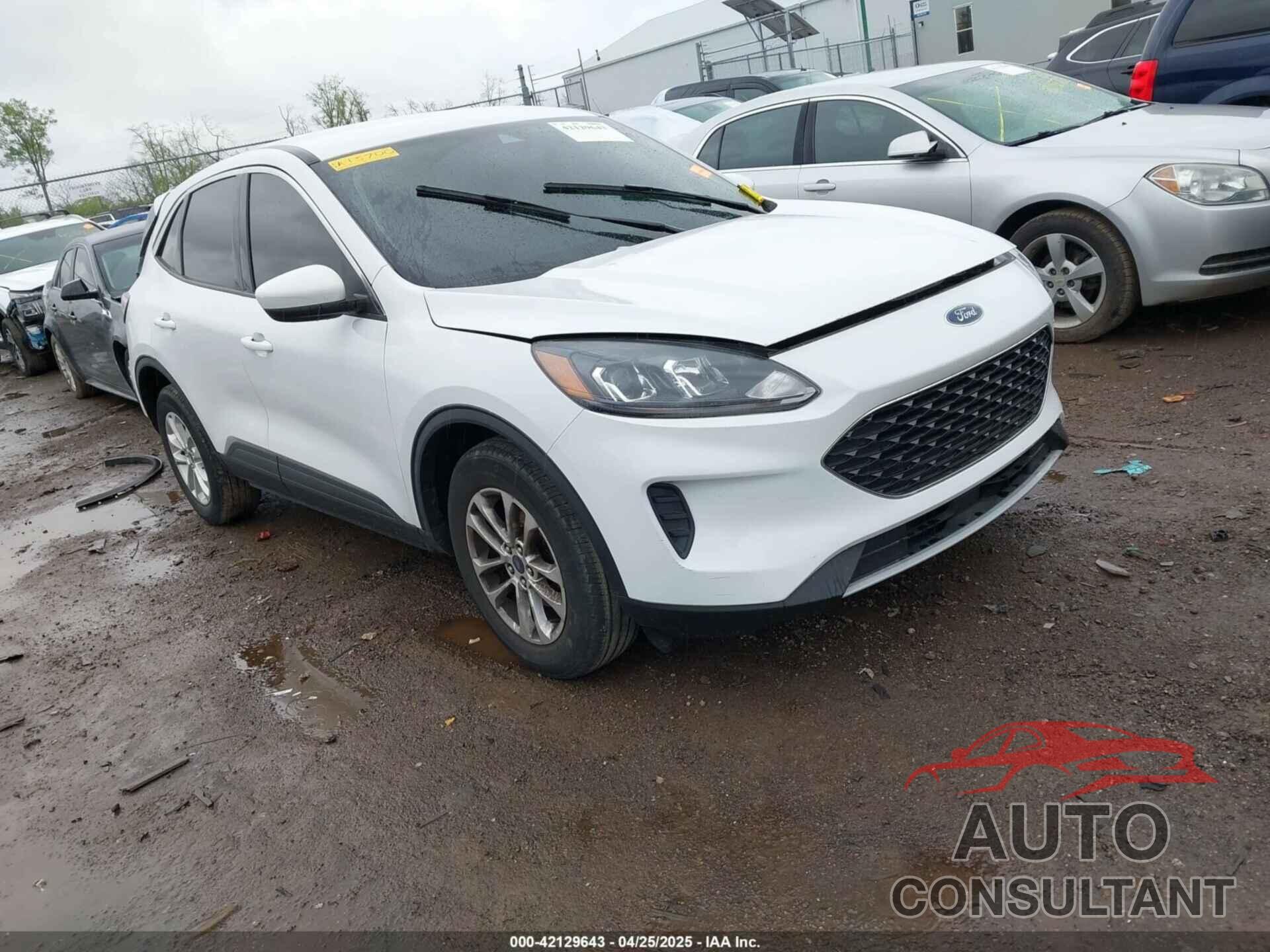 FORD ESCAPE 2021 - 1FMCU0G65MUA15700