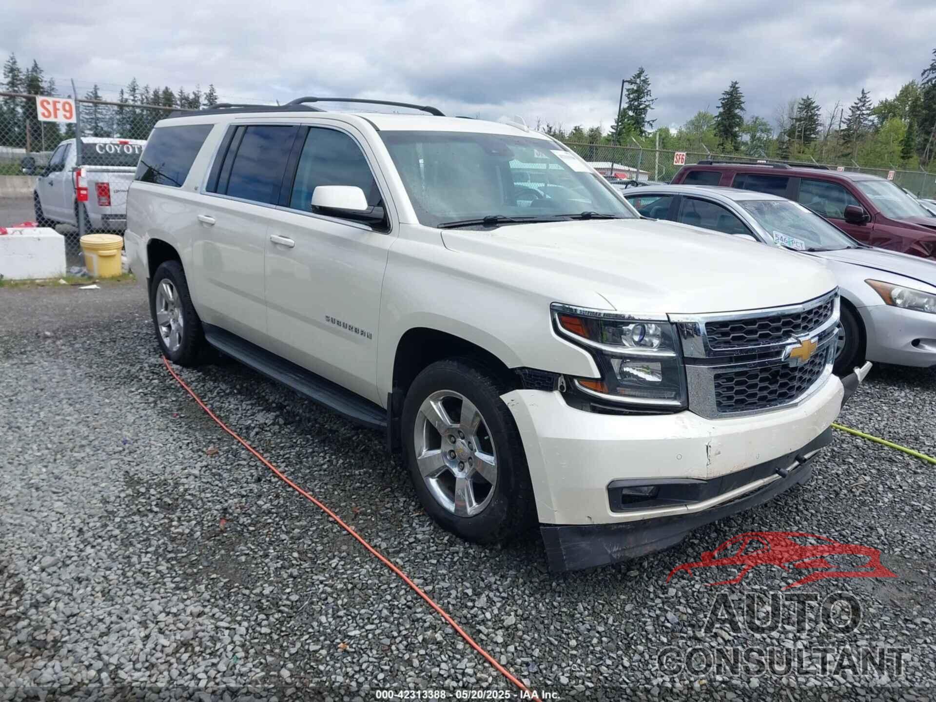 CHEVROLET SUBURBAN 1500 2015 - 1GNSKJKCXFR724385