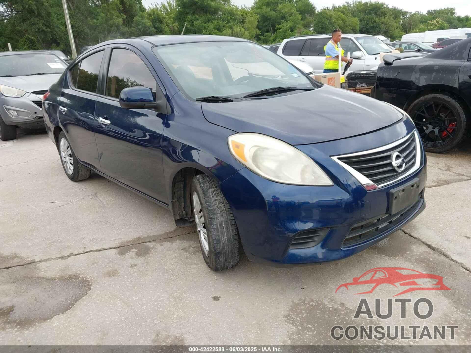 NISSAN VERSA 2012 - 3N1CN7AP6CL922432