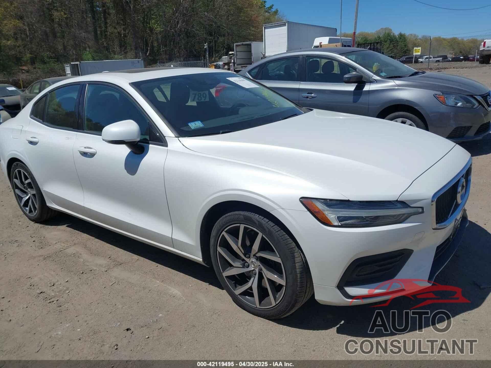 VOLVO S60 2019 - 7JRA22TK4KG017483