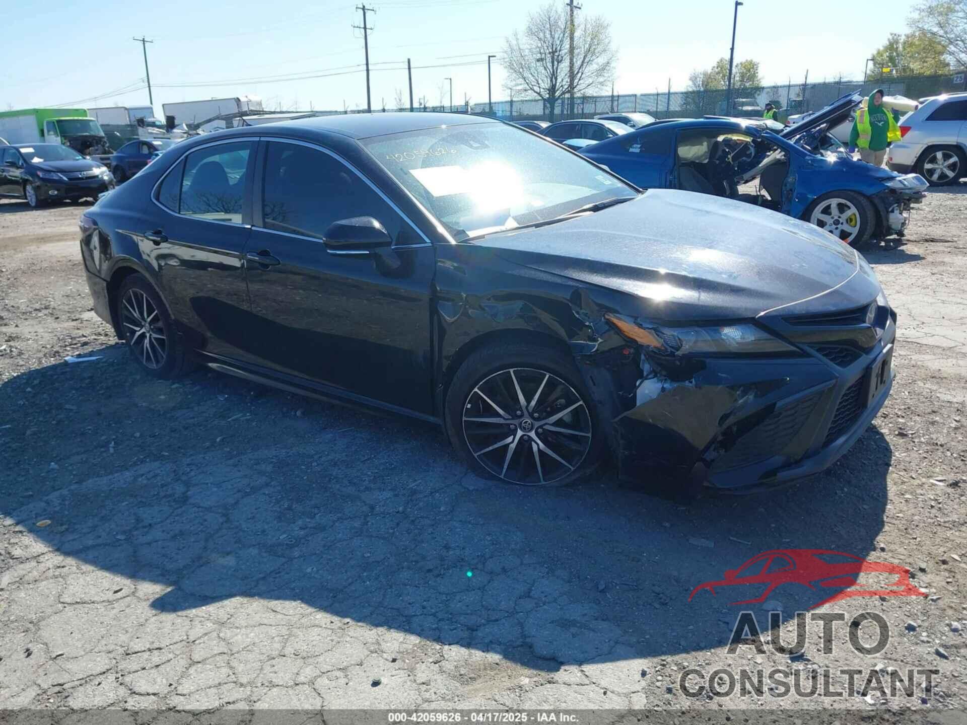 TOYOTA CAMRY HYBRID 2024 - 4T1G31AK8RU066633