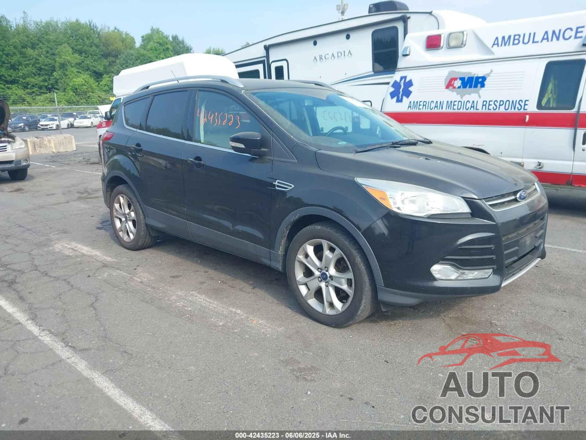 FORD ESCAPE 2016 - 1FMCU9J91GUB28510