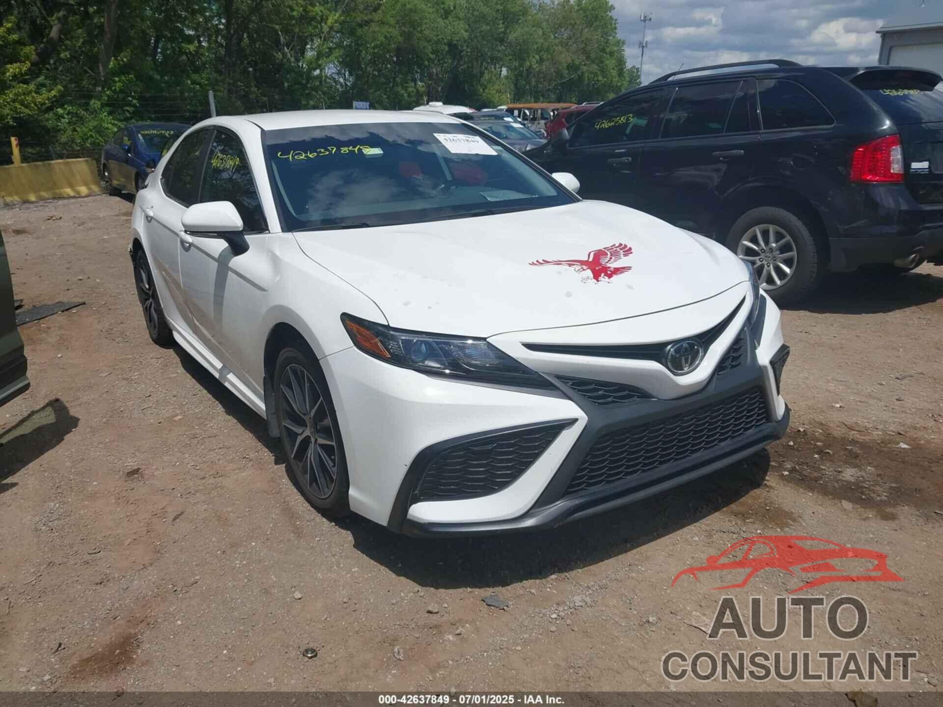 TOYOTA CAMRY 2022 - 4T1G11BKXNU067748