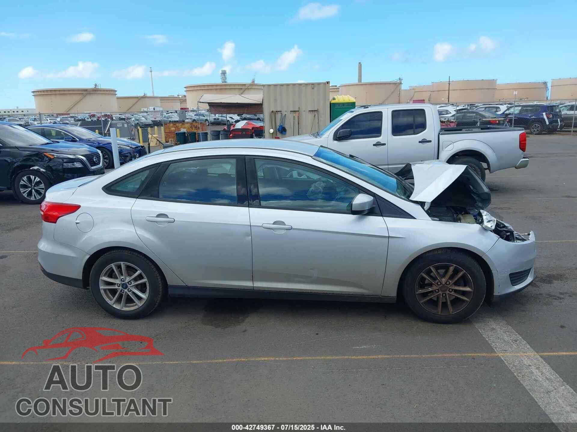 FORD FOCUS 2018 - 1FADP3F23JL213716
