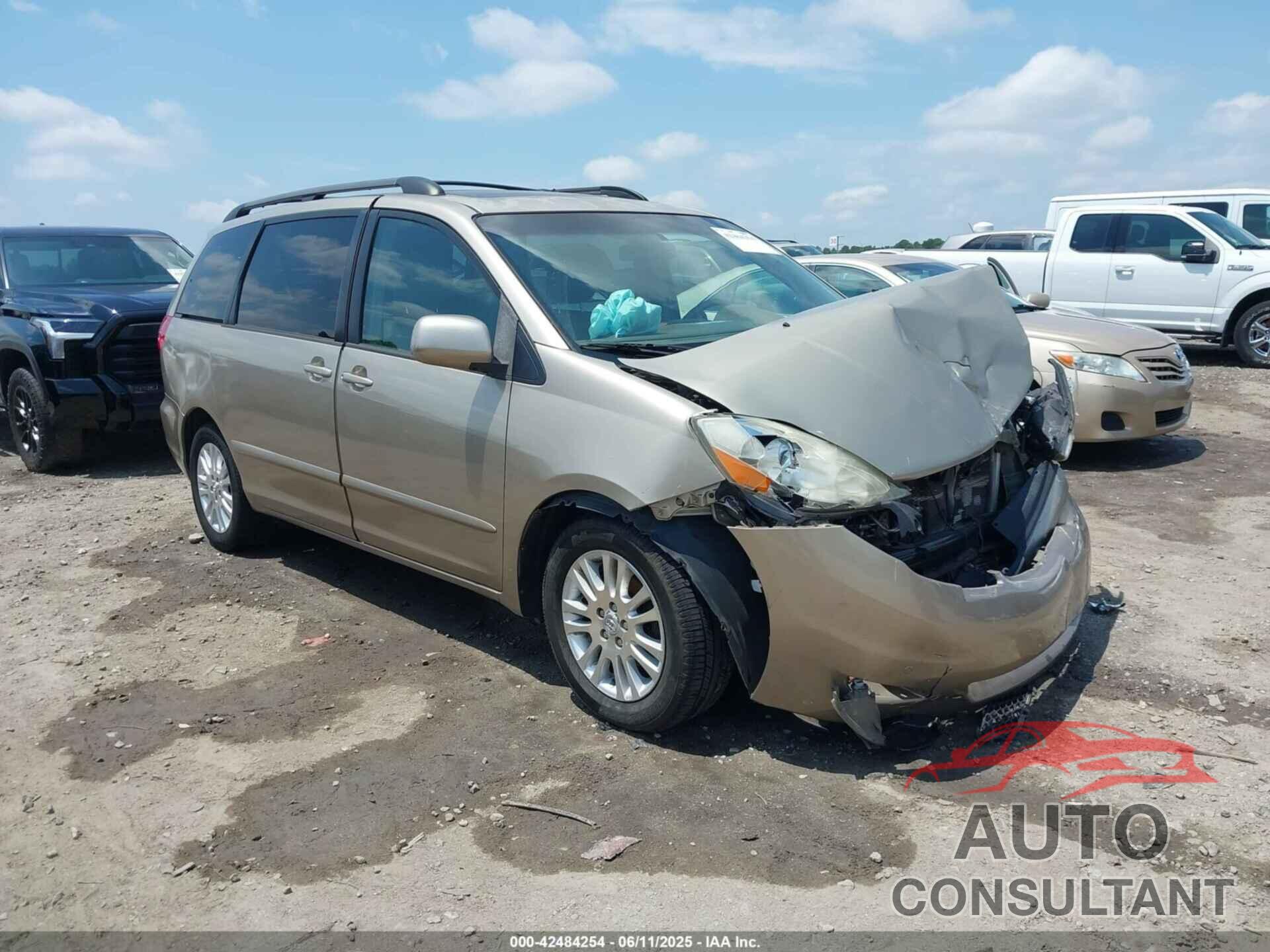 TOYOTA SIENNA 2010 - 5TDYK4CCXAS318412