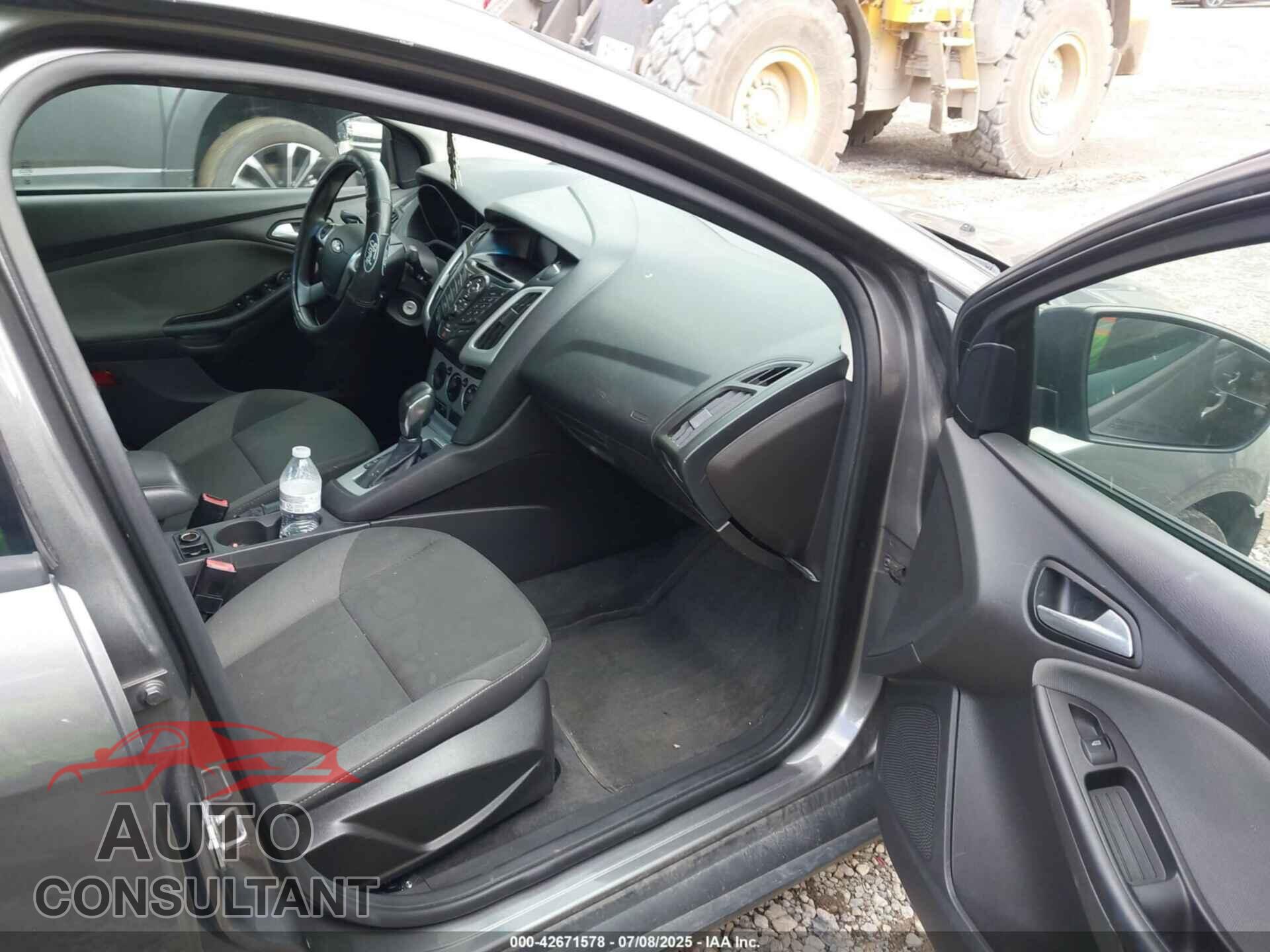 FORD FOCUS 2012 - 1FAHP3F29CL310052