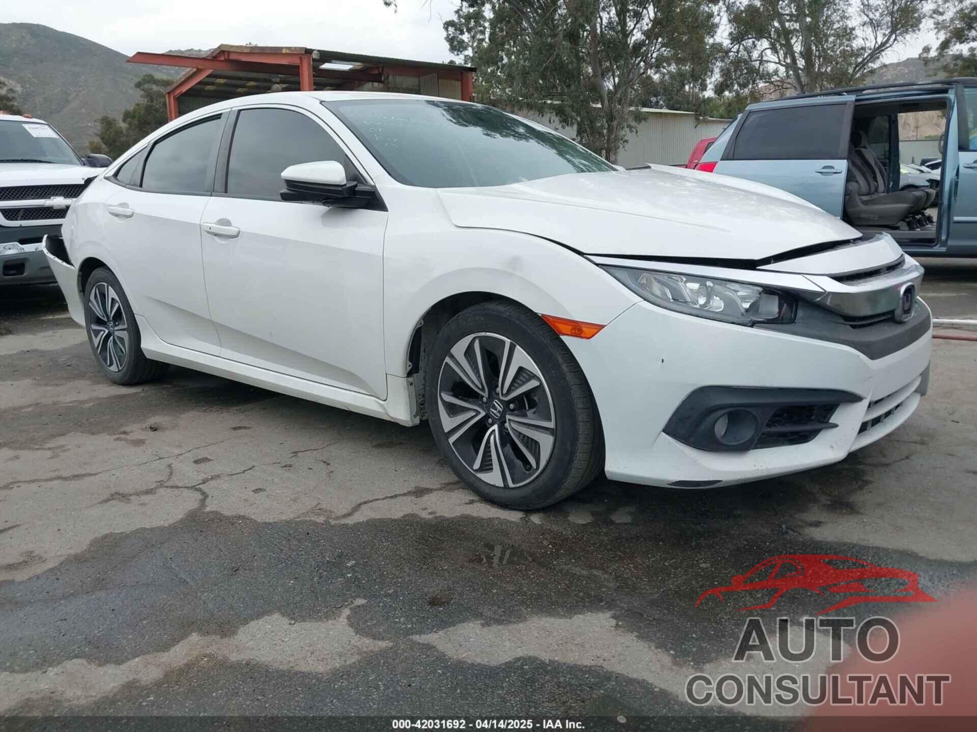 HONDA CIVIC 2017 - 2HGFC1F33HH659997
