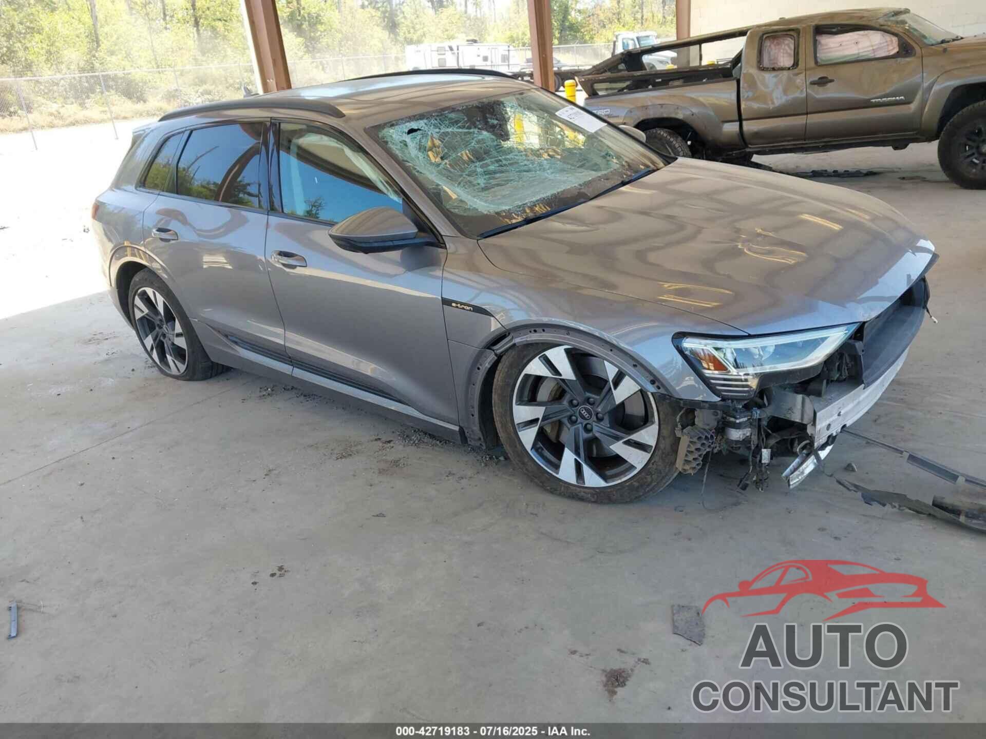 AUDI E-TRON 2021 - WA1AAAGE1MB005625